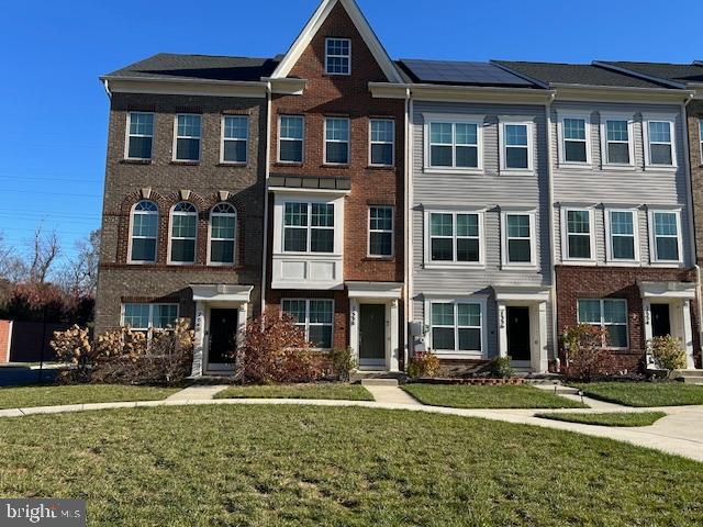 BRICK YARD STATION - Residential