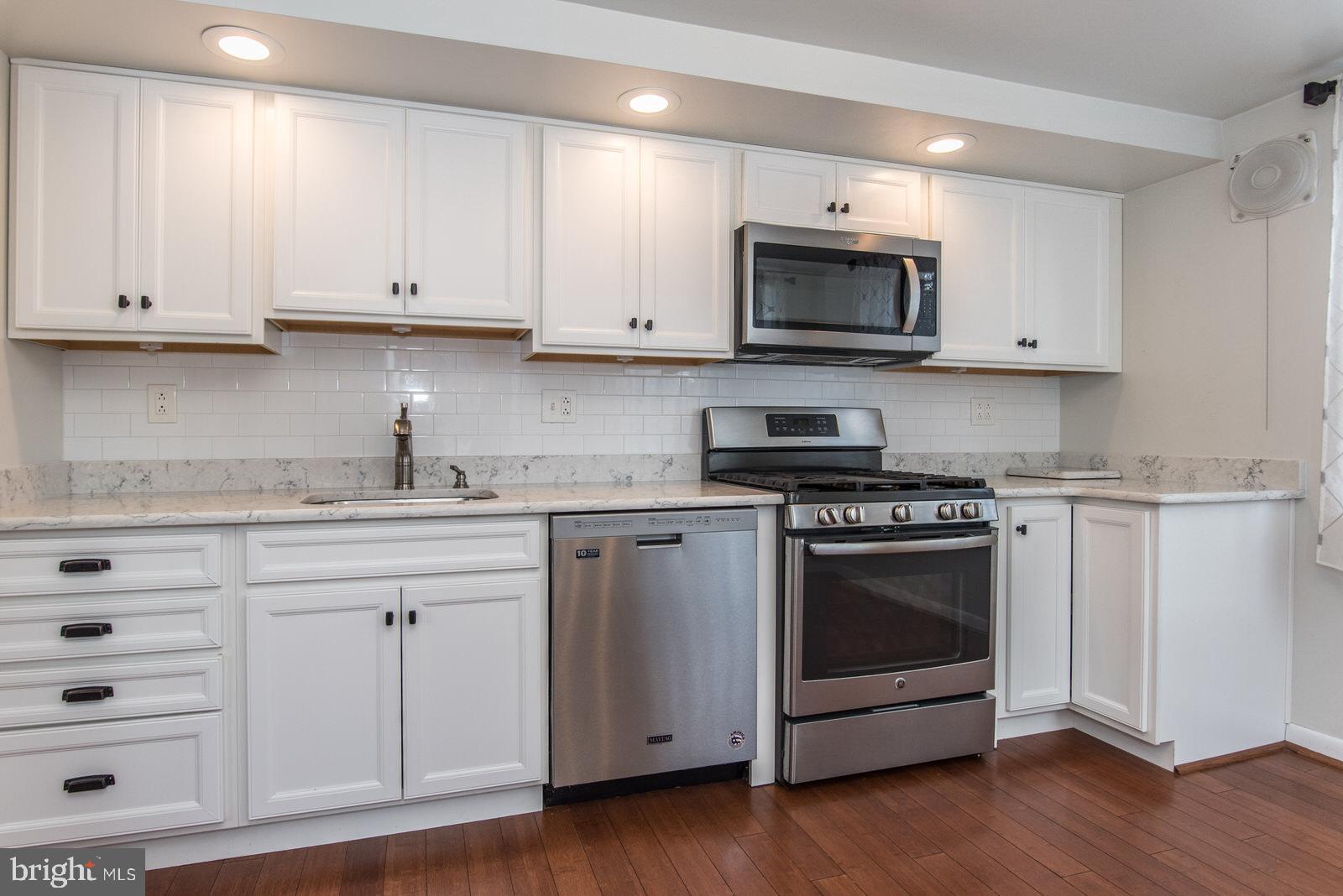 PINE VALLEY - Residential