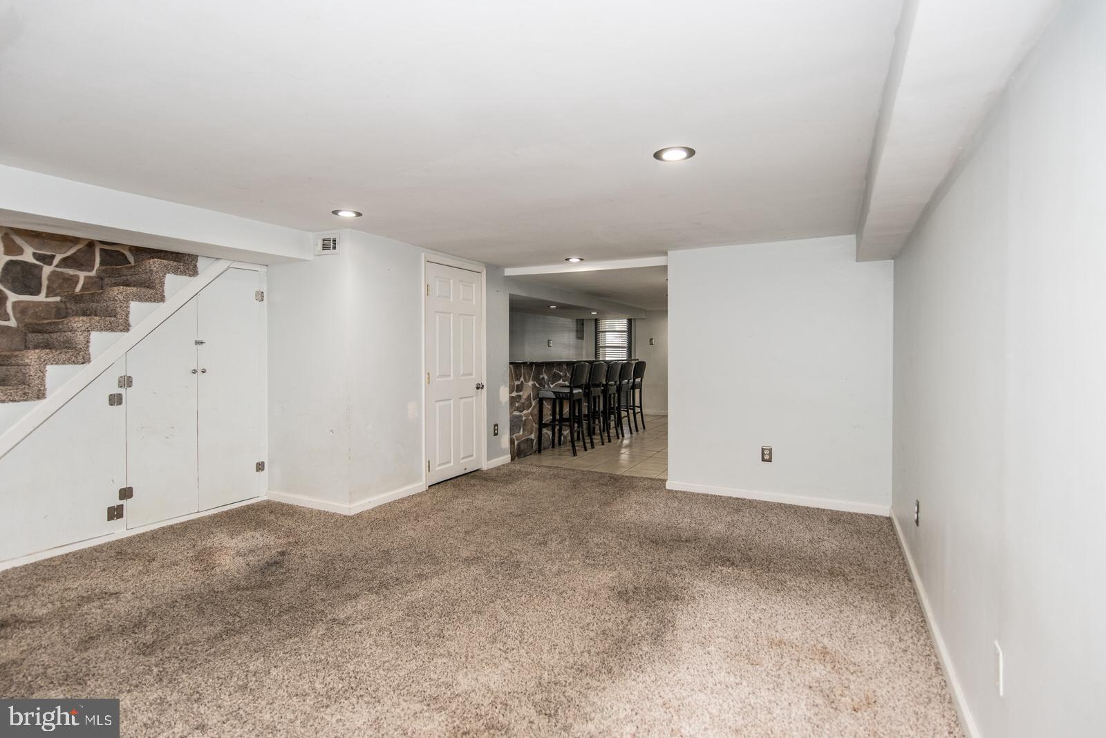 PINE VALLEY - Residential