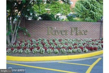 RIVER PLACE - Residential Lease