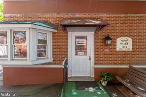 RIVER PLACE - Residential Lease