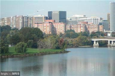RIVER PLACE - Residential Lease