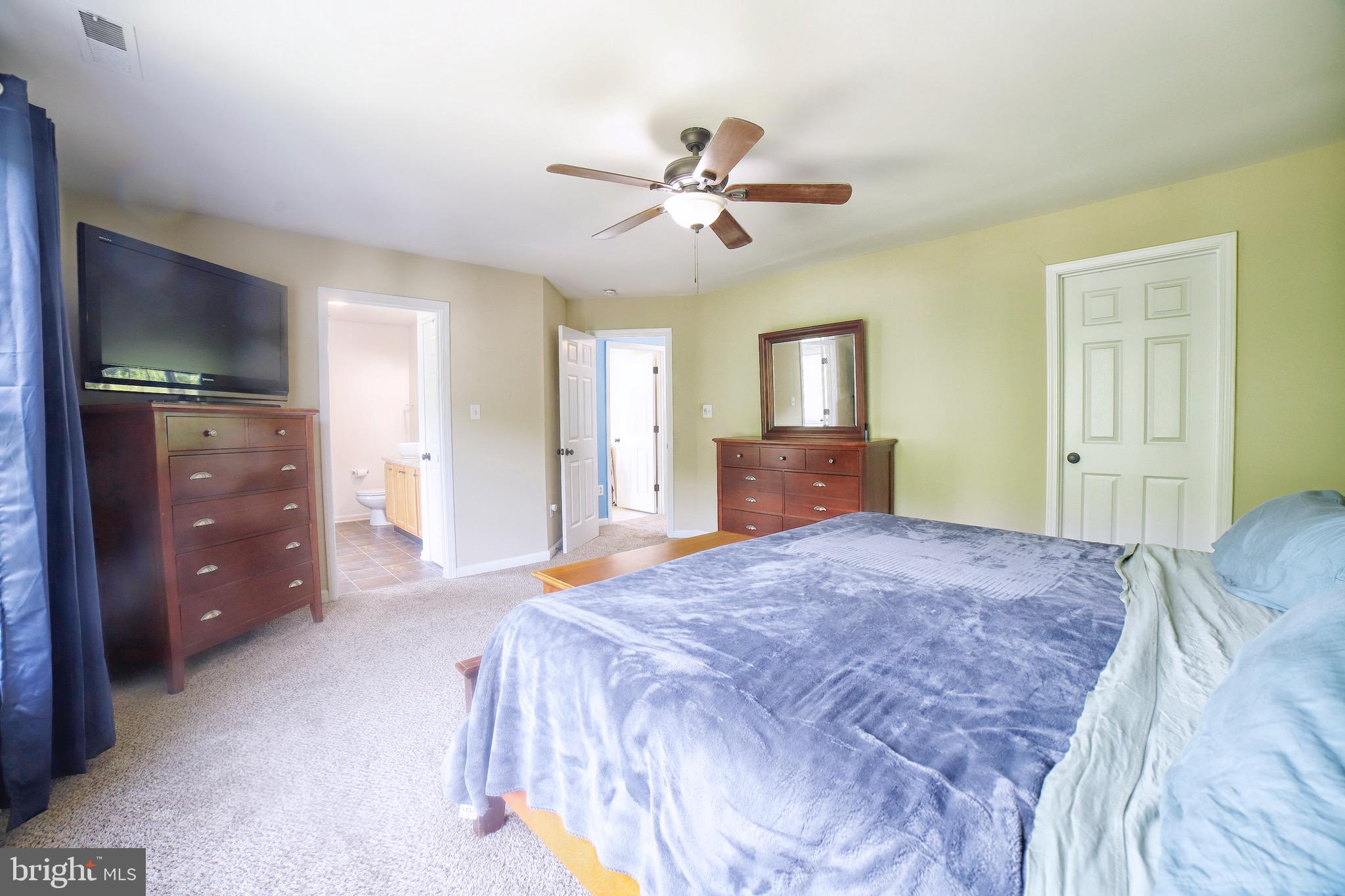 CAROLINE FARMS - Residential