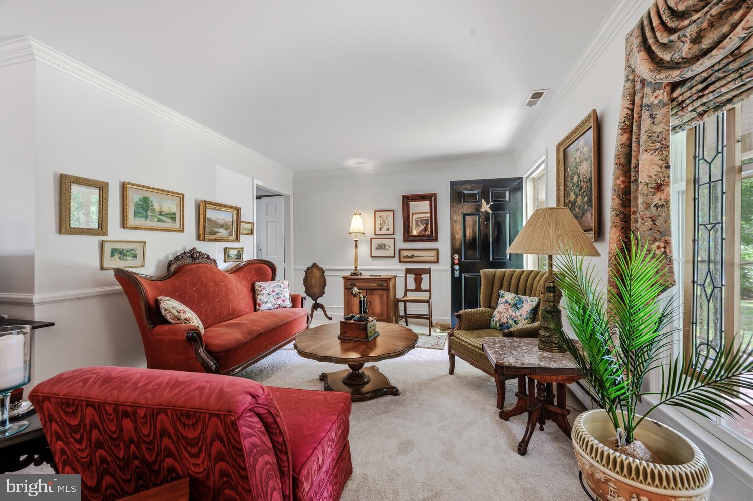 SOUTH BEECHWOOD - Residential