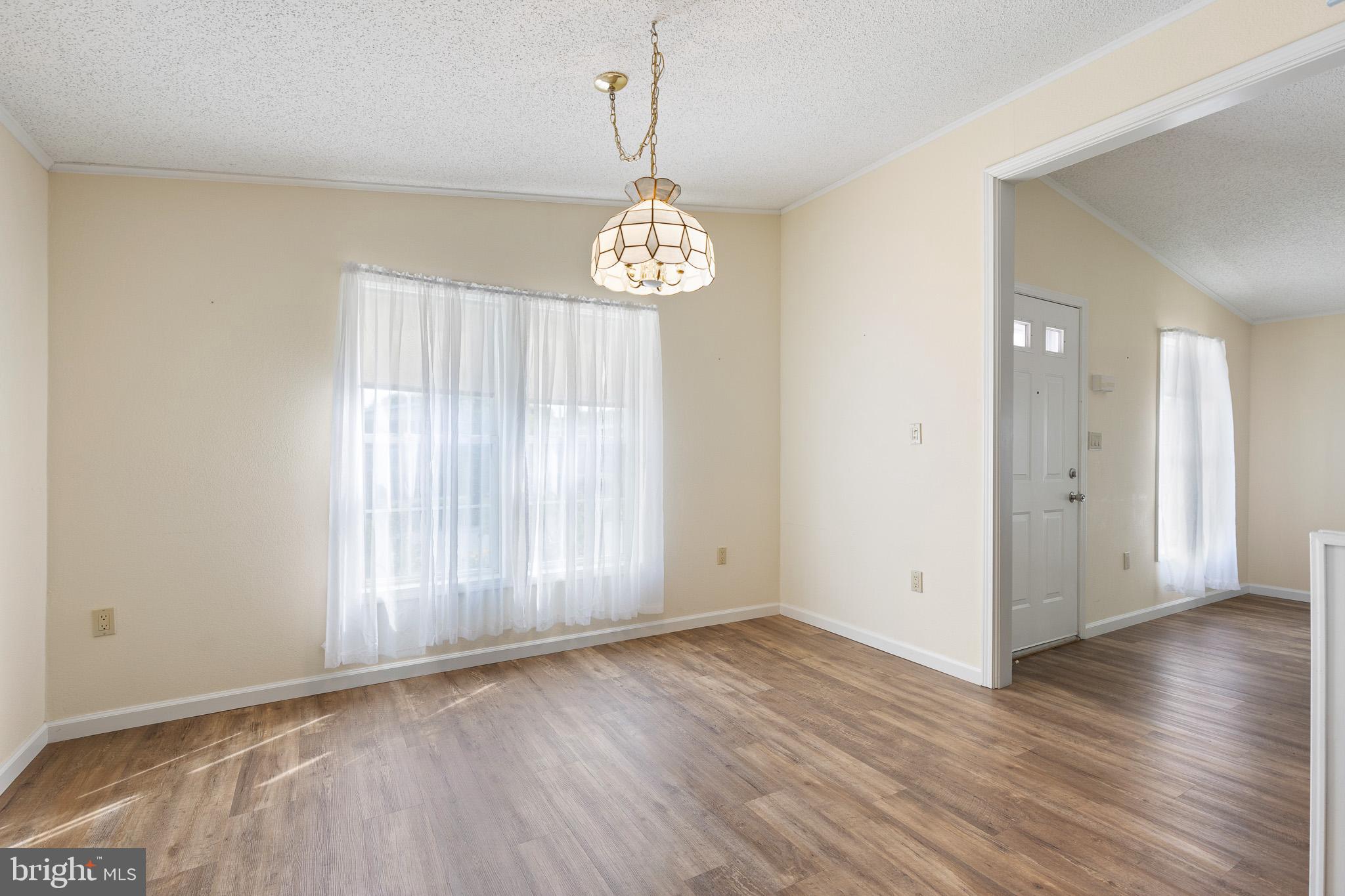 MURRAY MANOR II - Residential