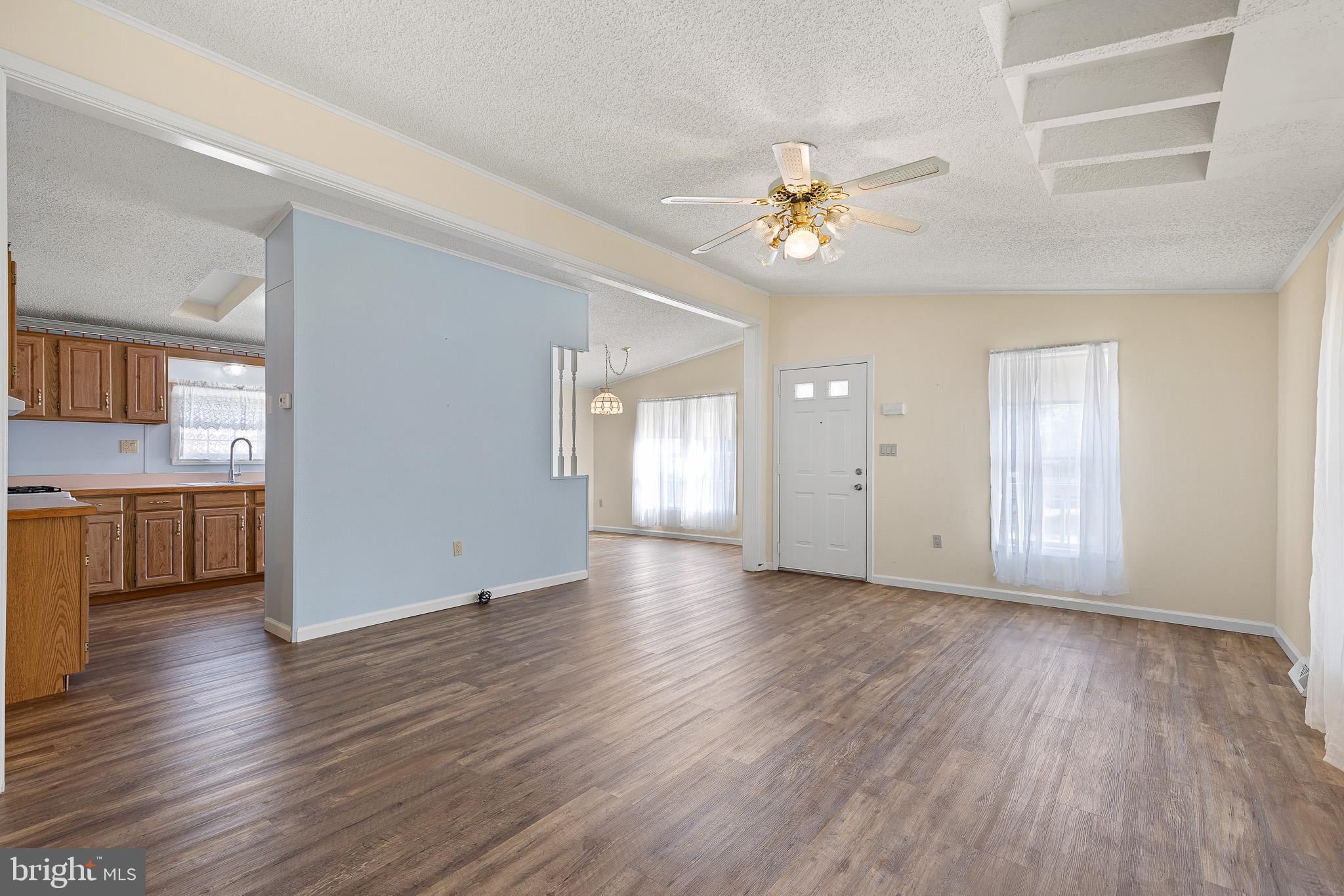 MURRAY MANOR II - Residential
