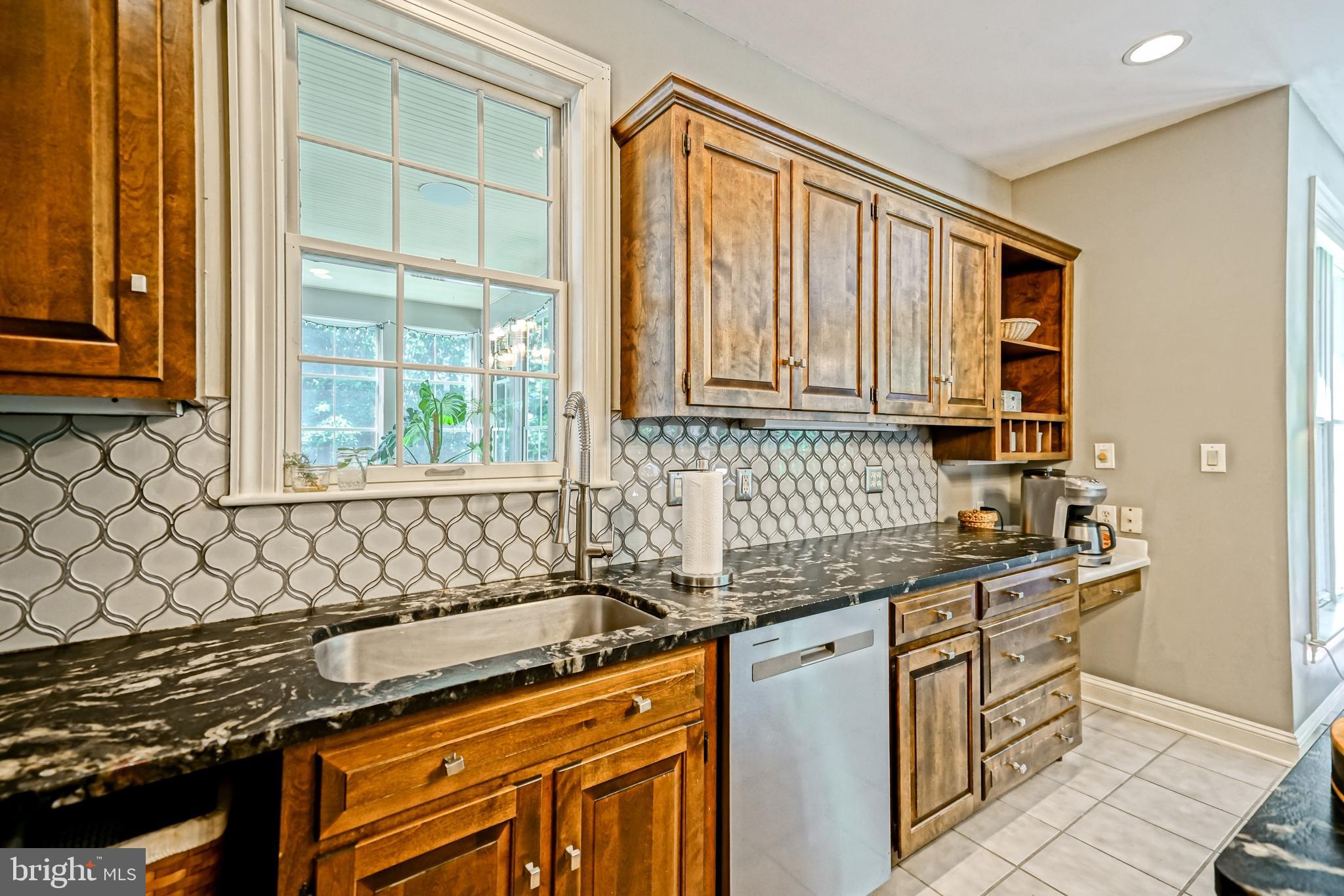 BLUE HERON ESTATES - Residential