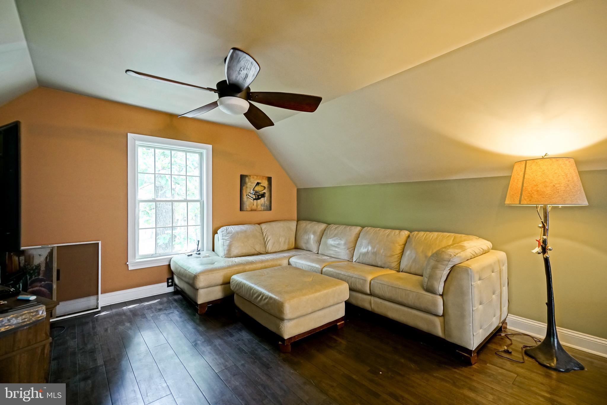 BLUE HERON ESTATES - Residential