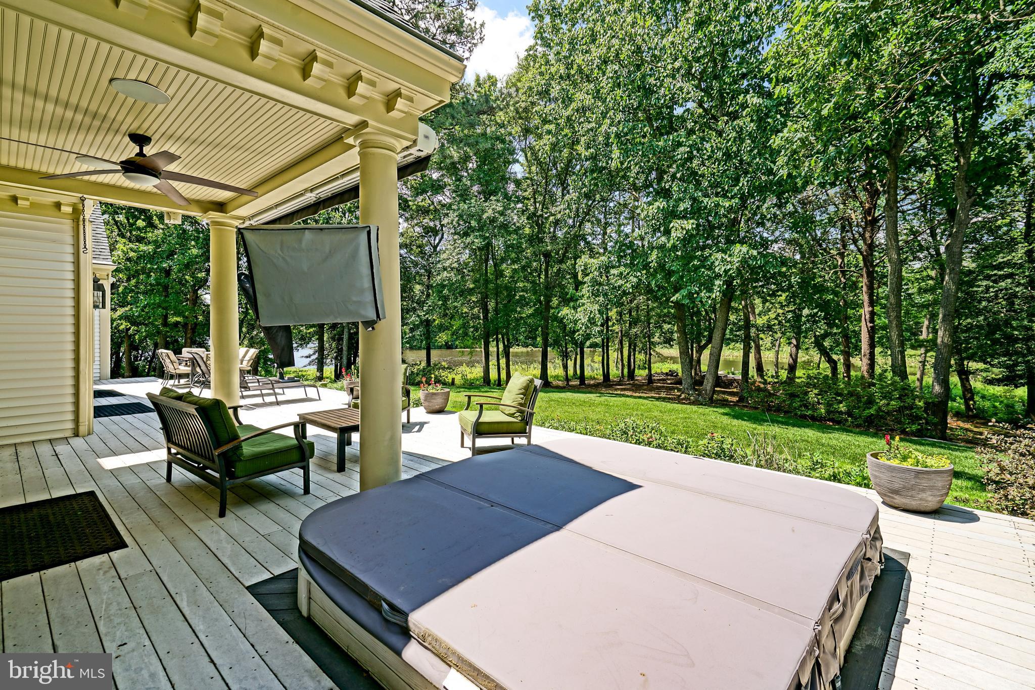 BLUE HERON ESTATES - Residential
