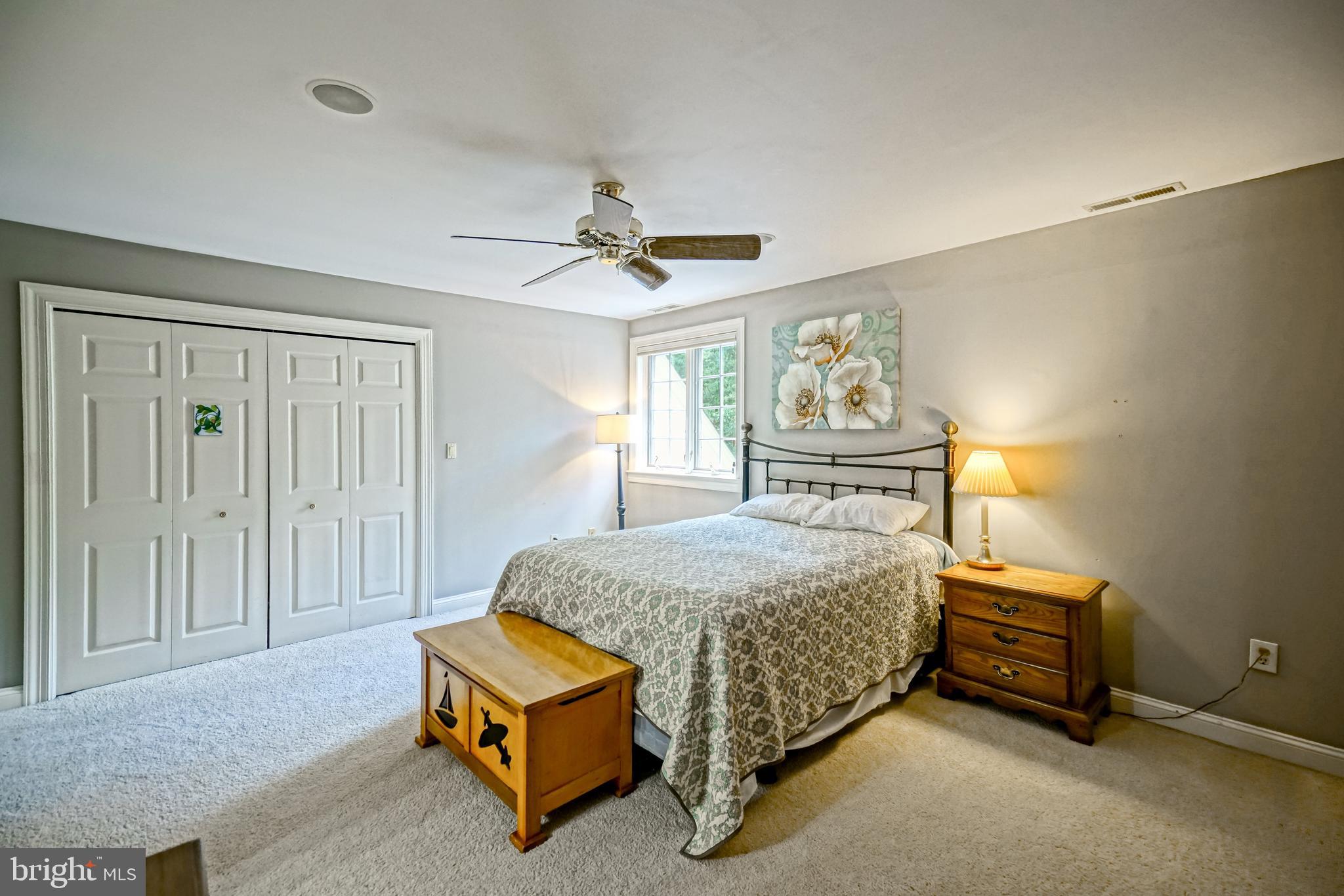 BLUE HERON ESTATES - Residential