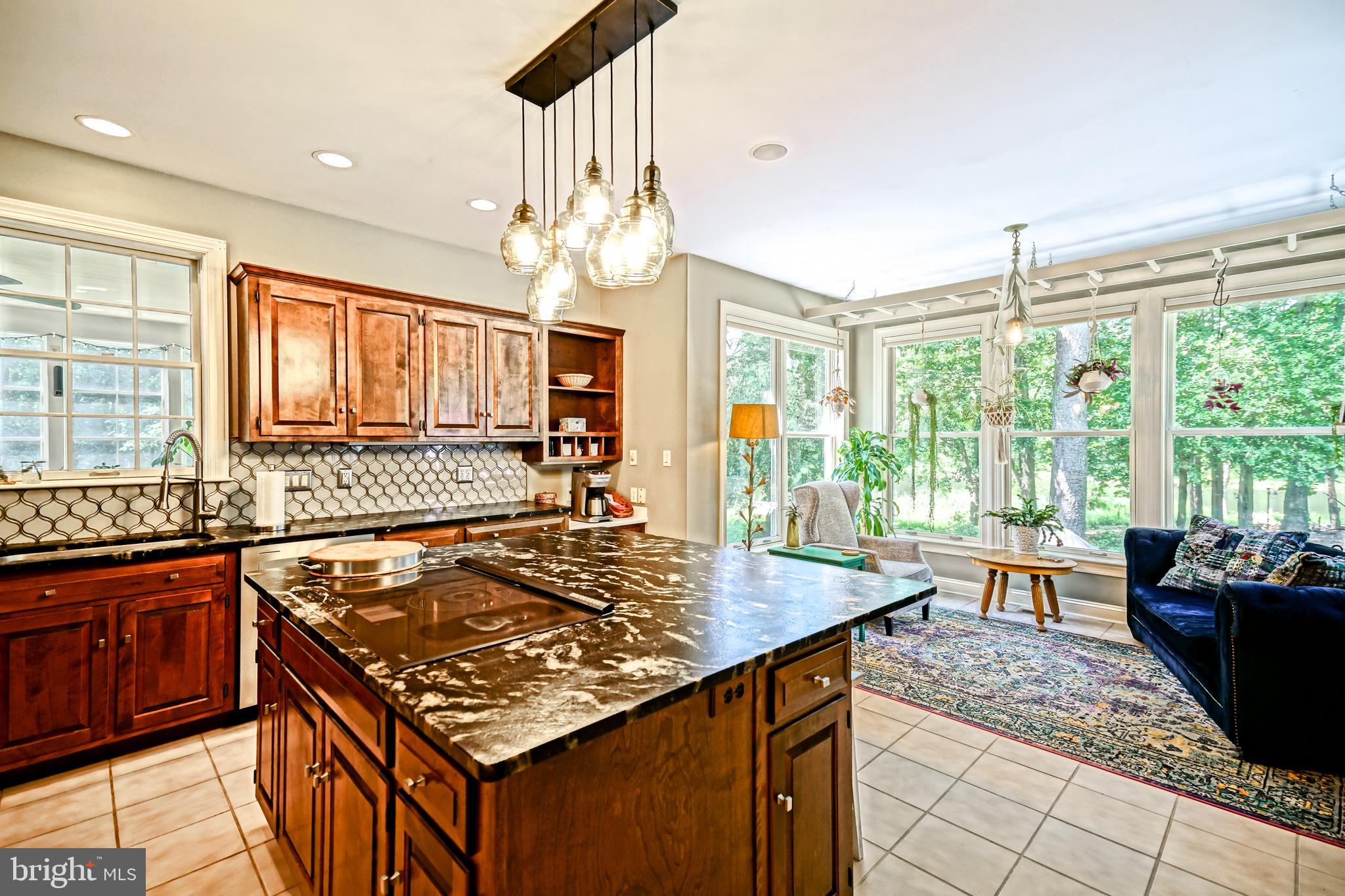 BLUE HERON ESTATES - Residential