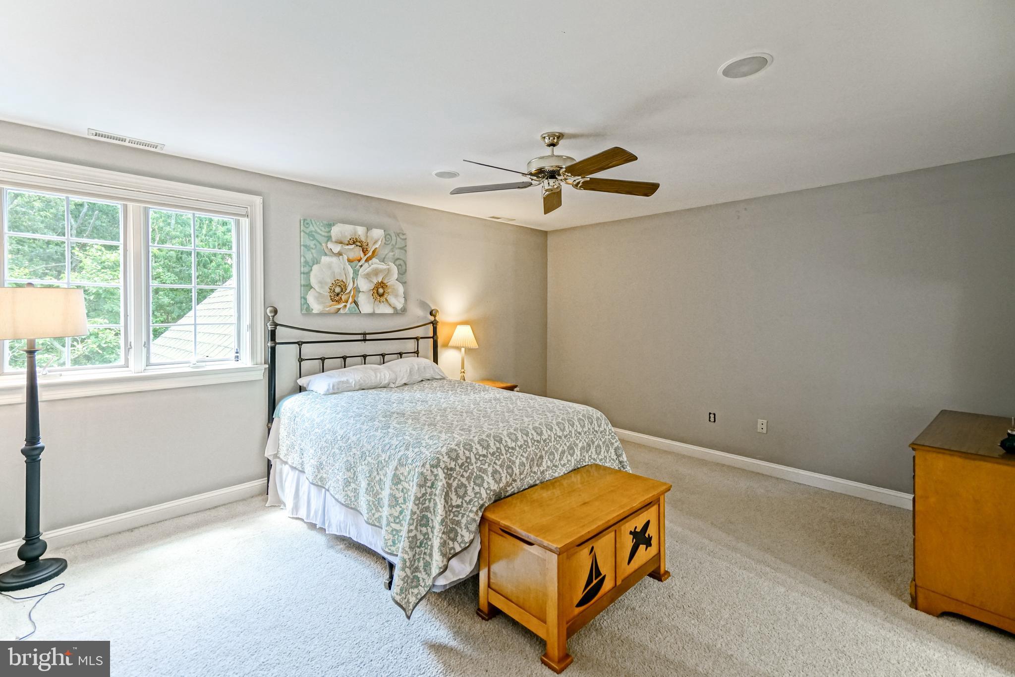 BLUE HERON ESTATES - Residential