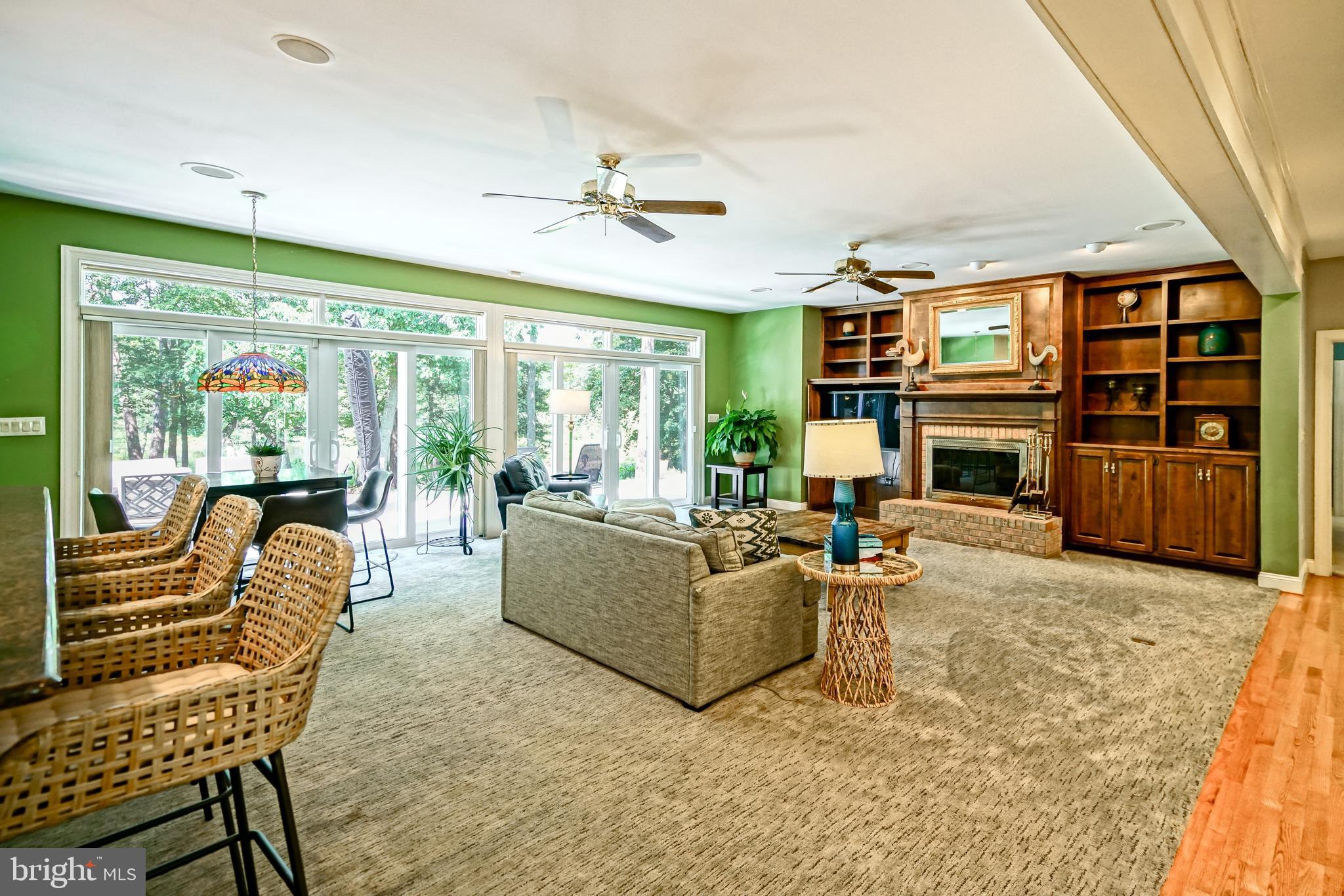 BLUE HERON ESTATES - Residential