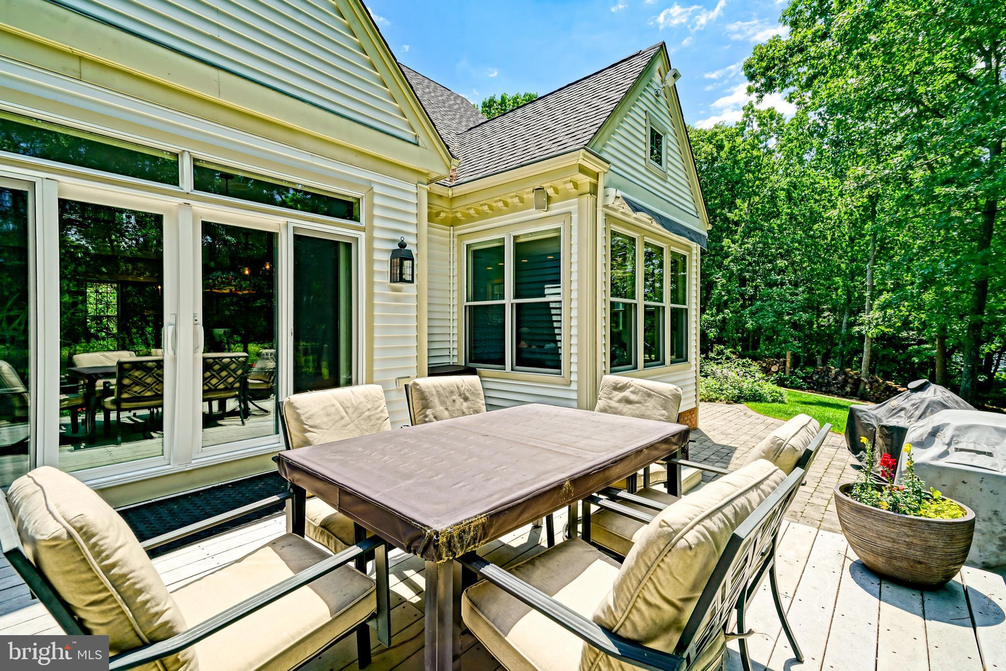 BLUE HERON ESTATES - Residential