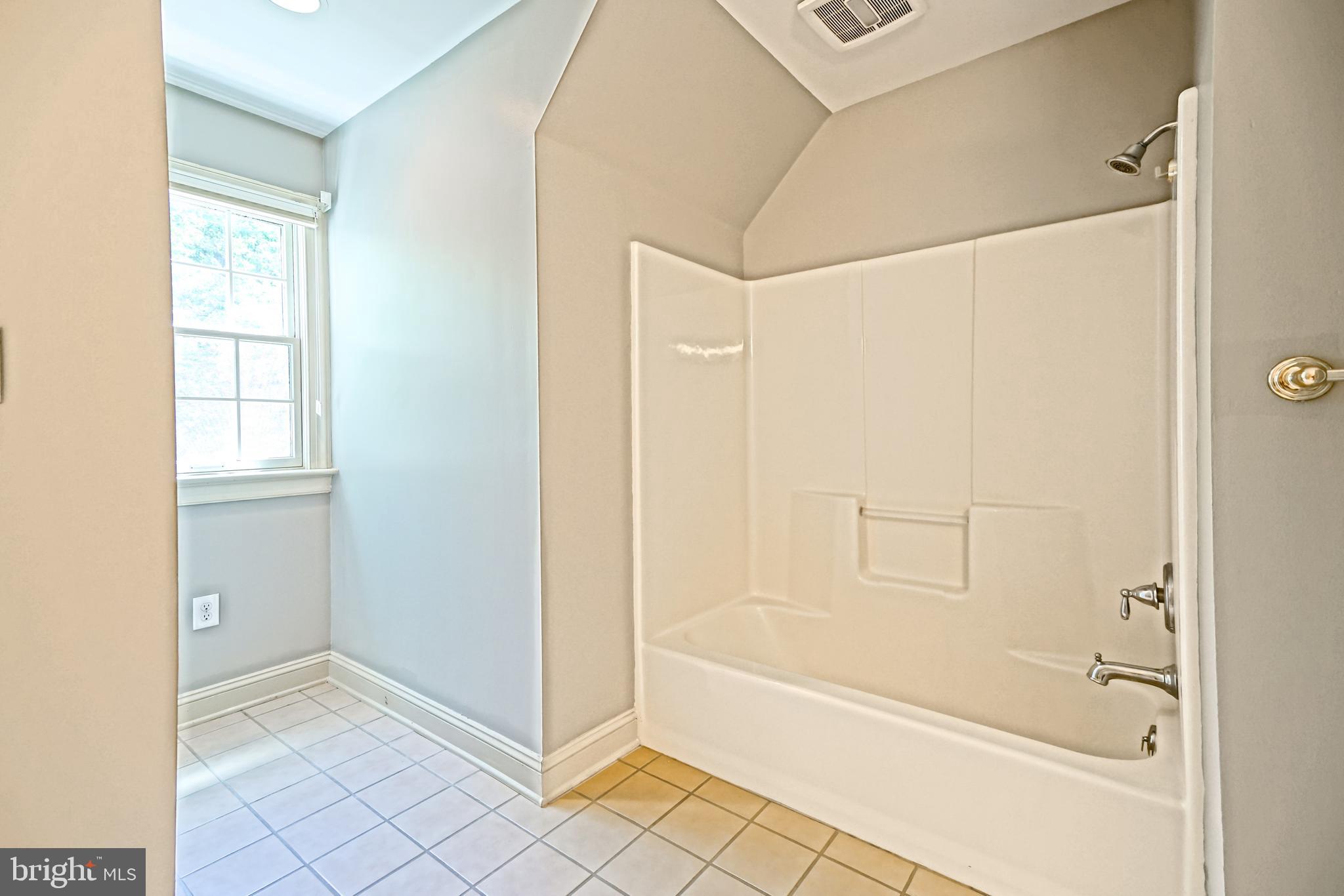 BLUE HERON ESTATES - Residential