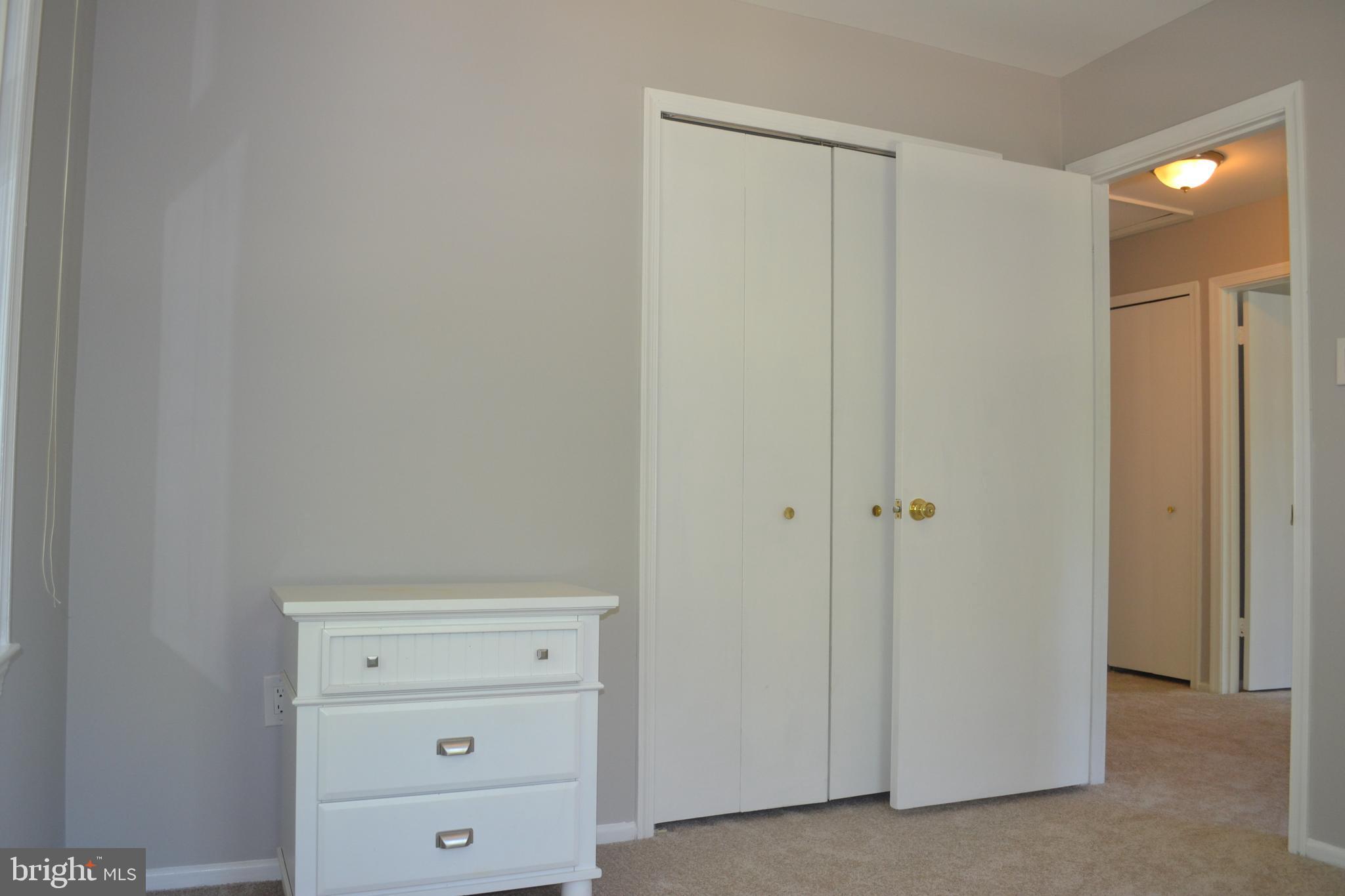 ROCKSHIRE TOWNHOMES - Residential