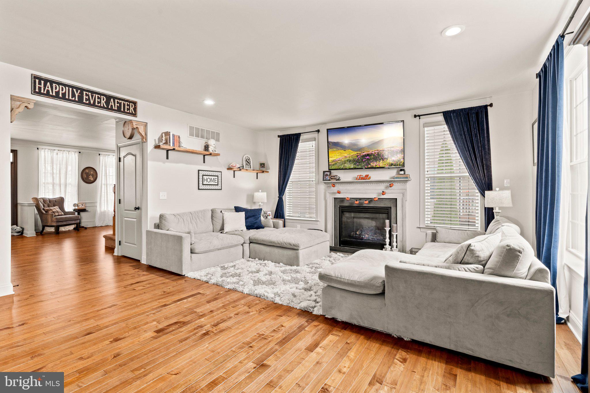 PENNLAND FARM WEST - Residential