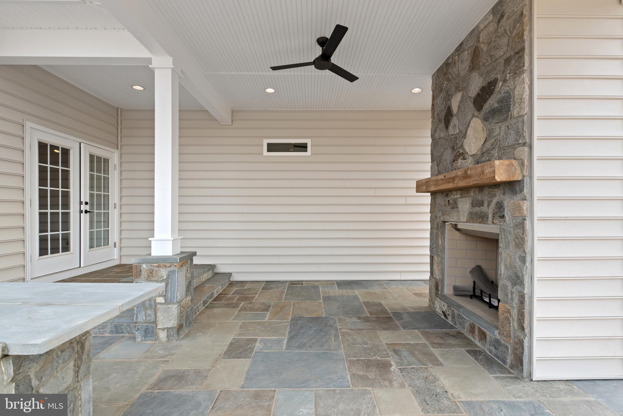 LANDENS RIDGE - Residential