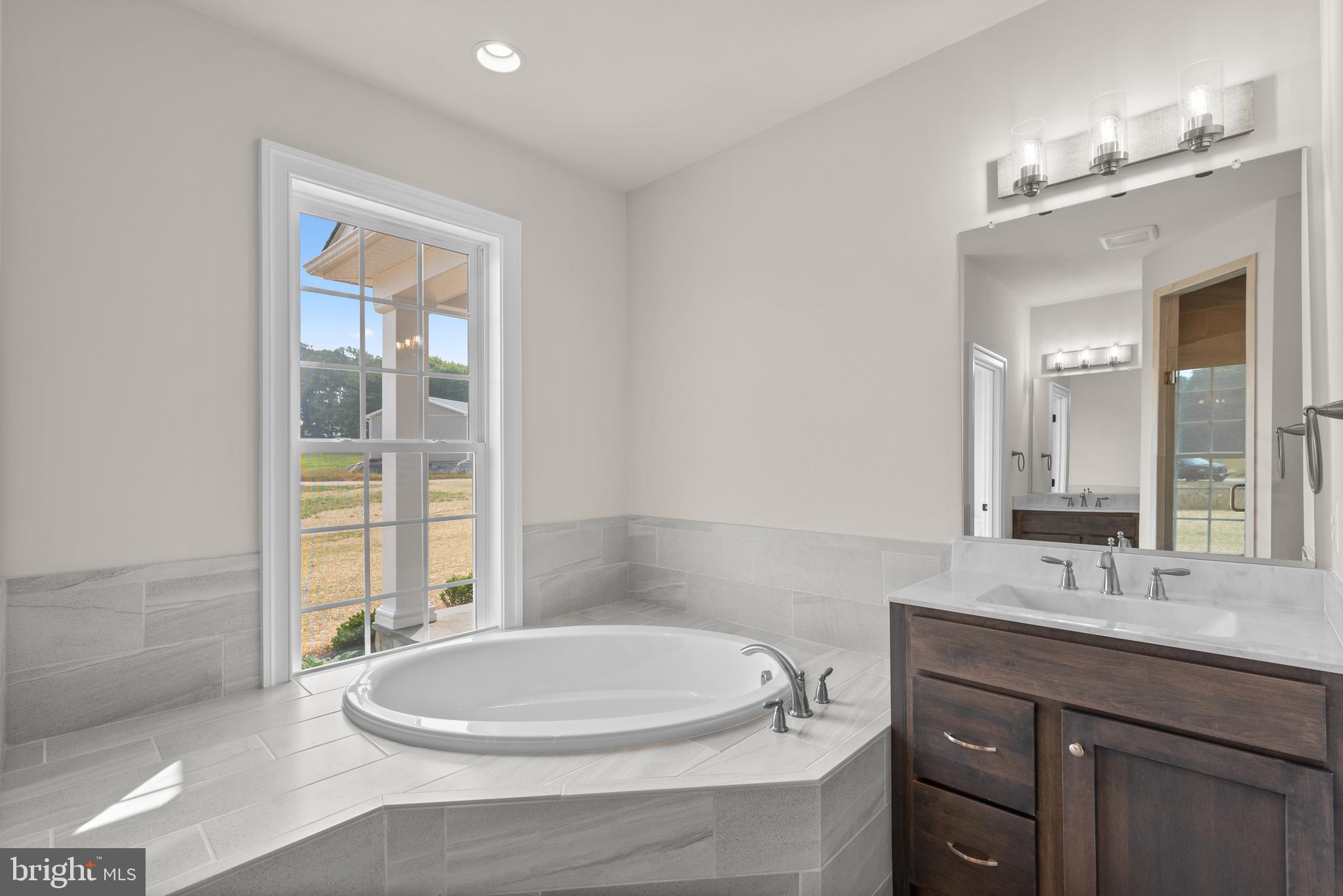 LANDENS RIDGE - Residential
