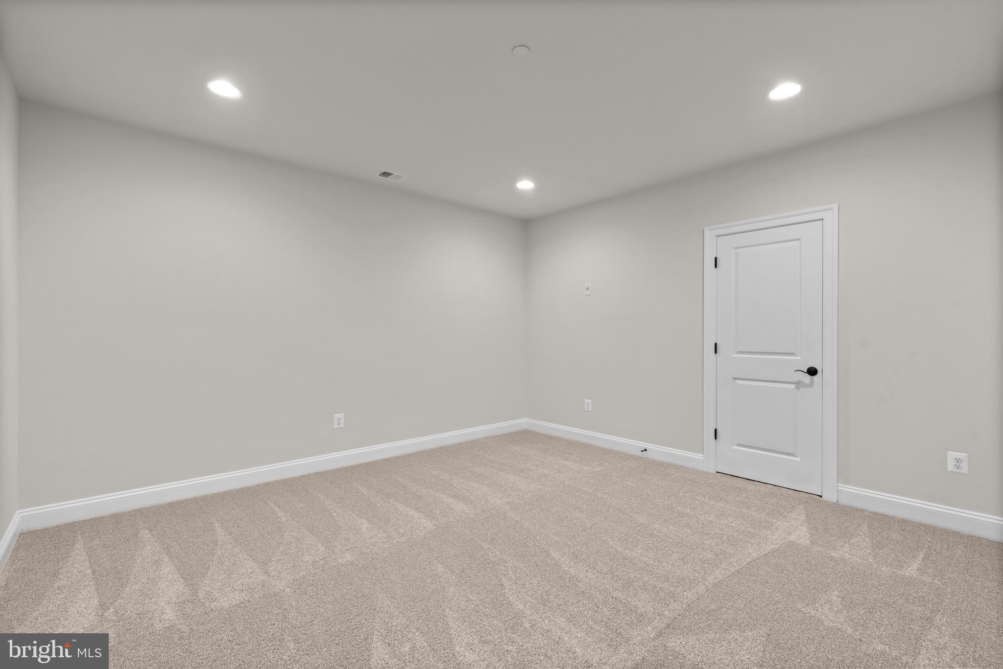 LANDENS RIDGE - Residential