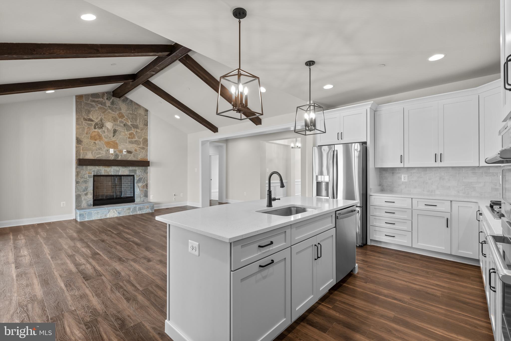 LANDENS RIDGE - Residential