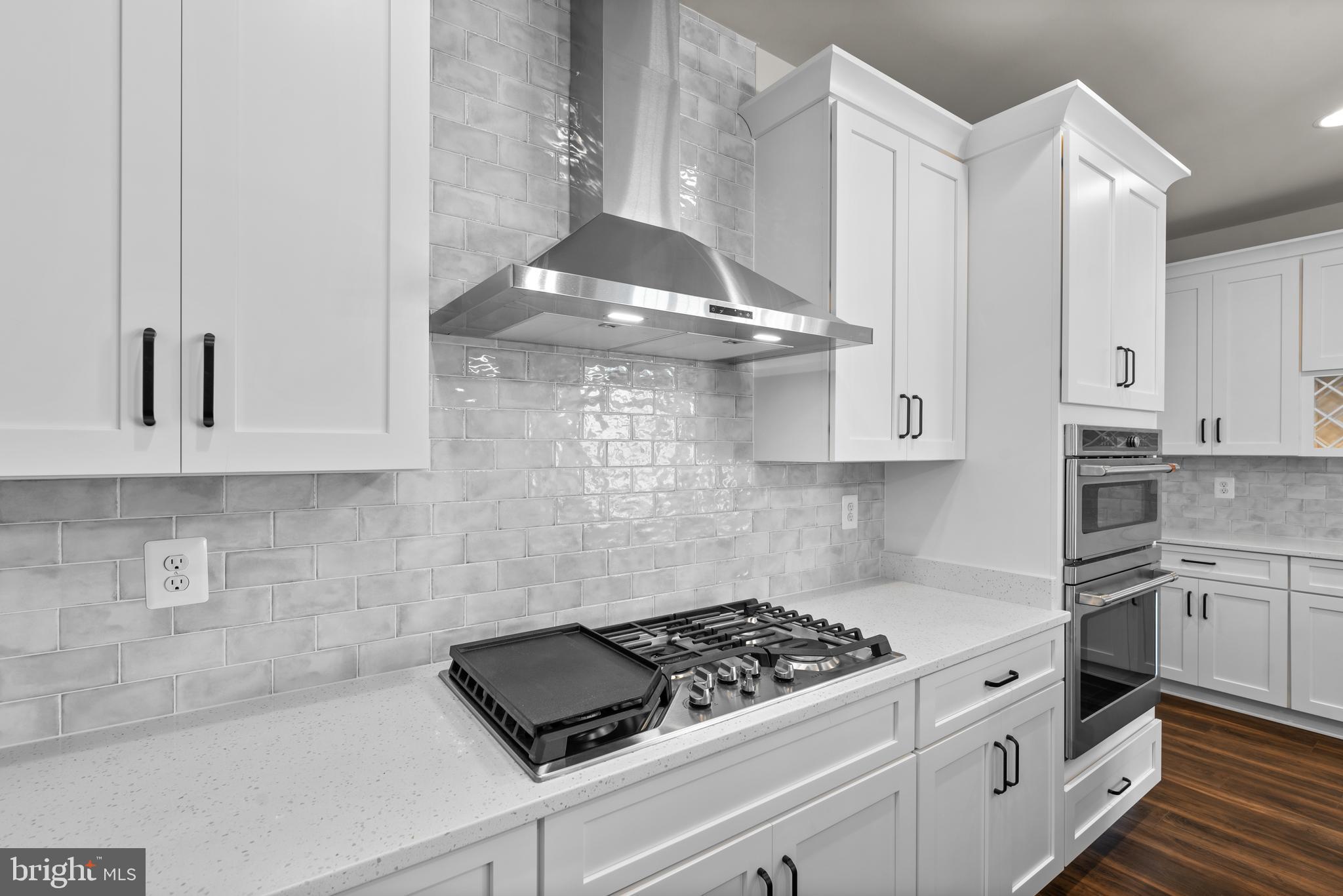 LANDENS RIDGE - Residential