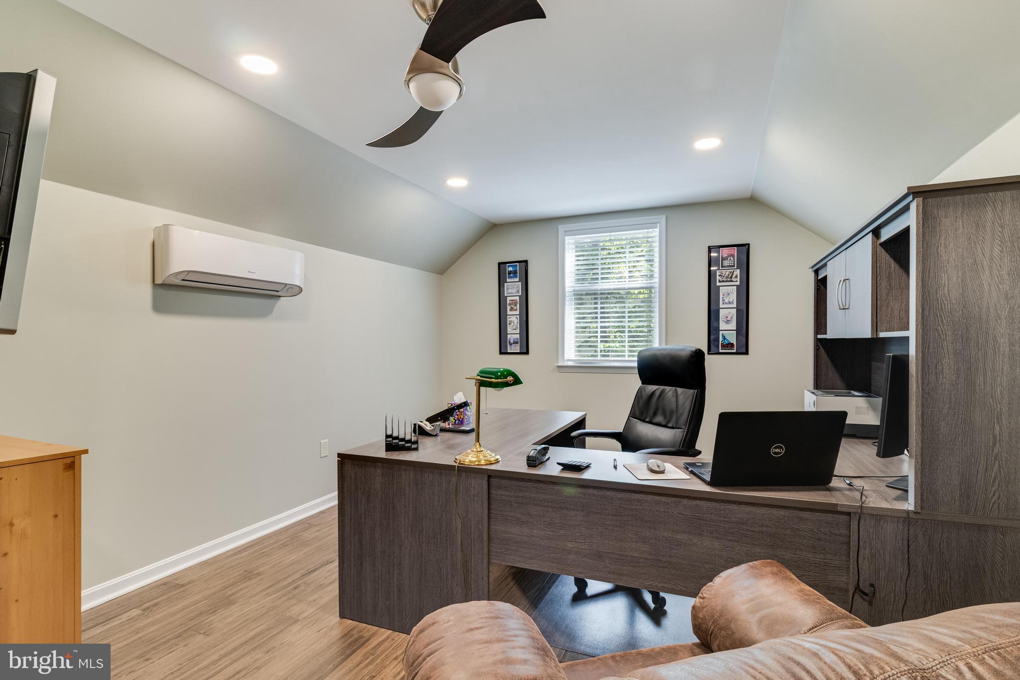 PERSIMMON HILLS - Residential