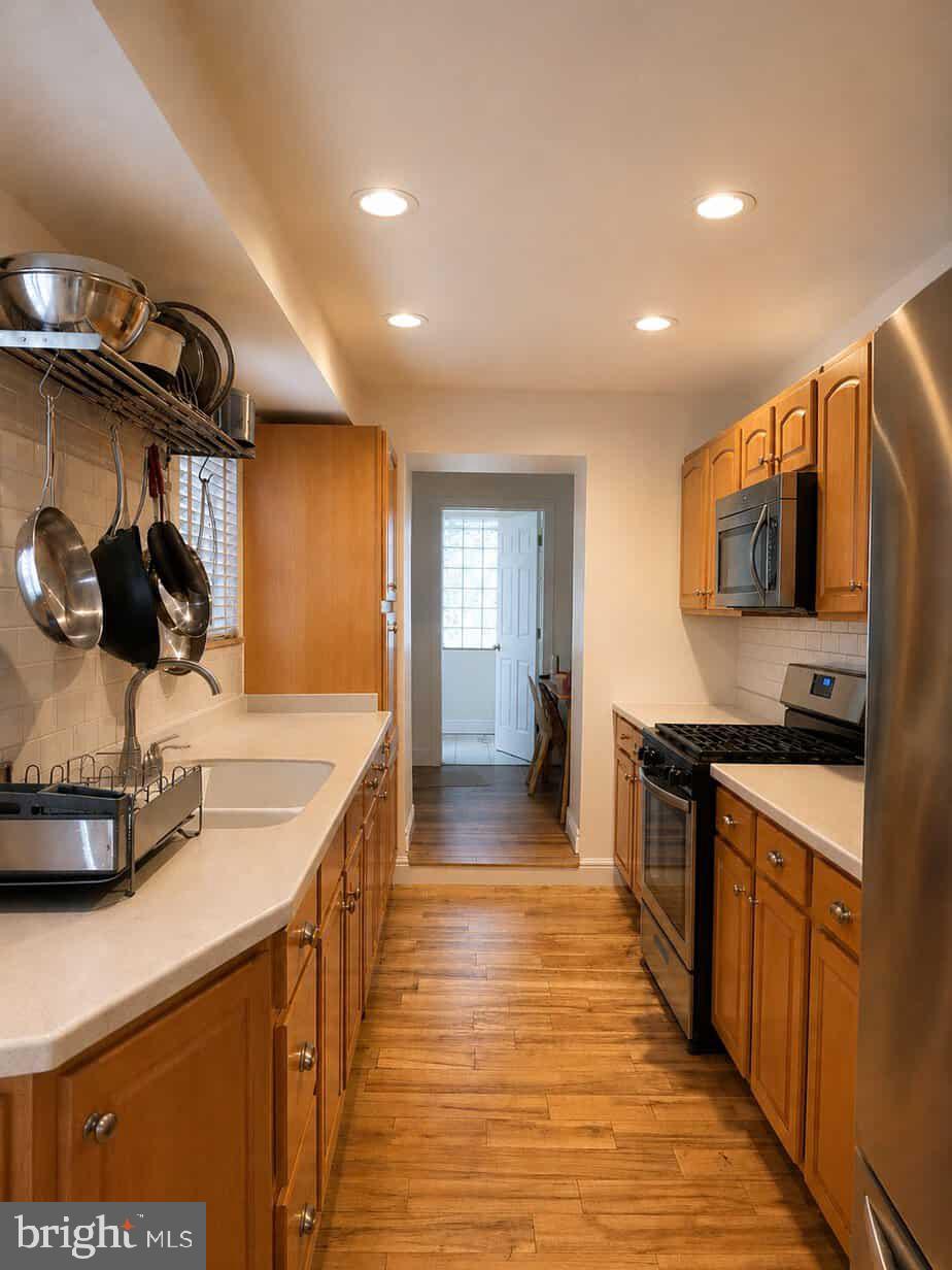 UPPER FELLS POINT - Residential