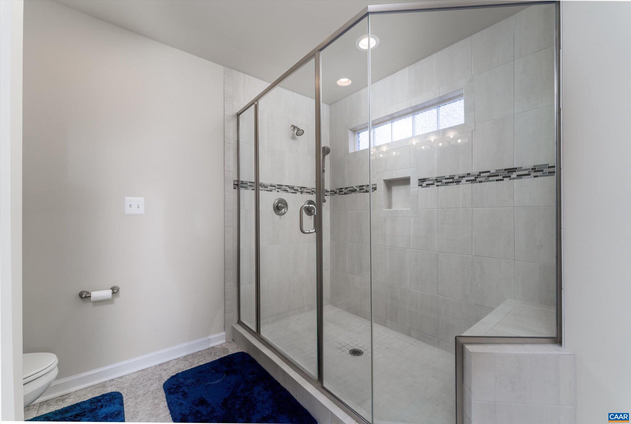 SHENANDOAH CROSSING - Residential