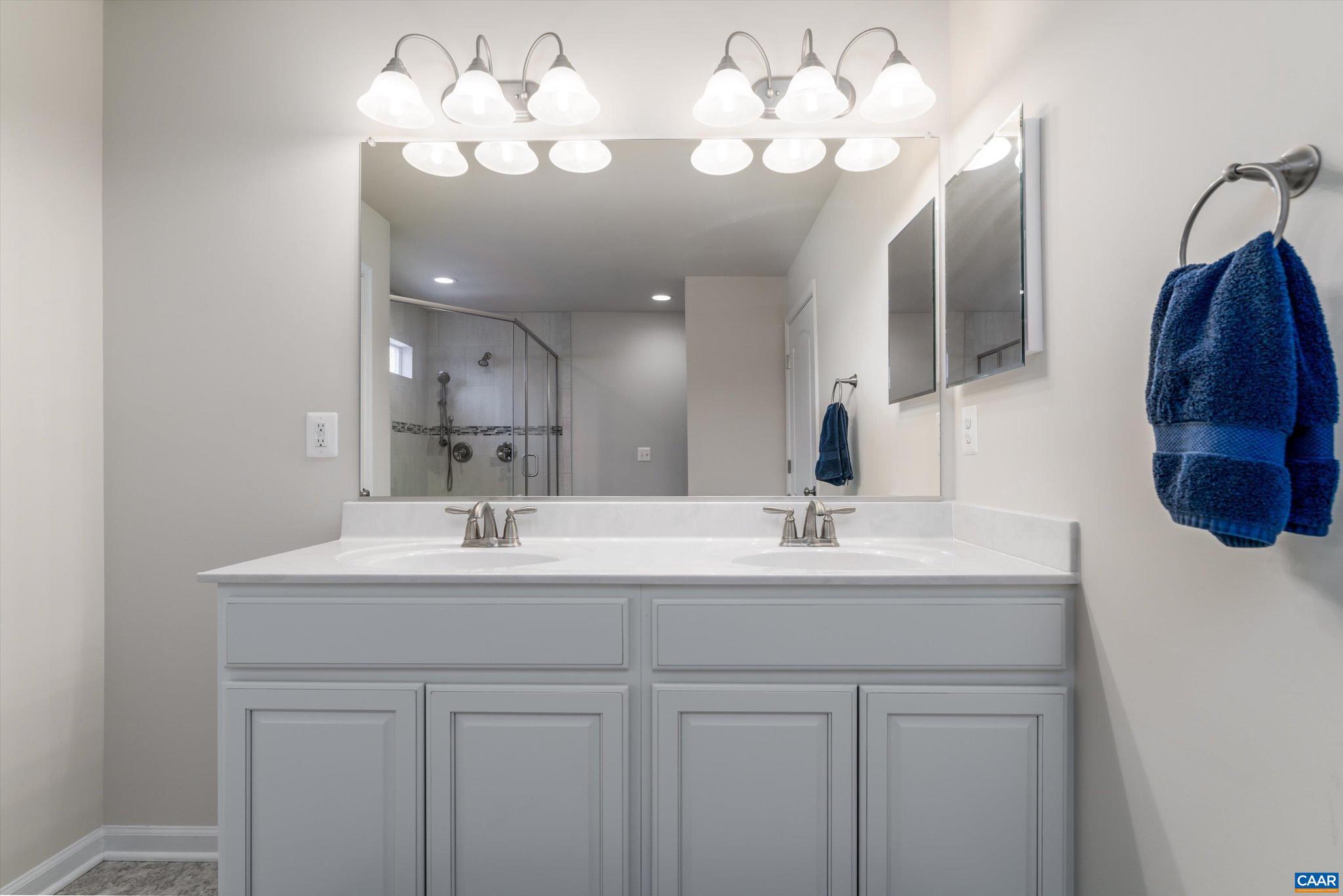 SHENANDOAH CROSSING - Residential