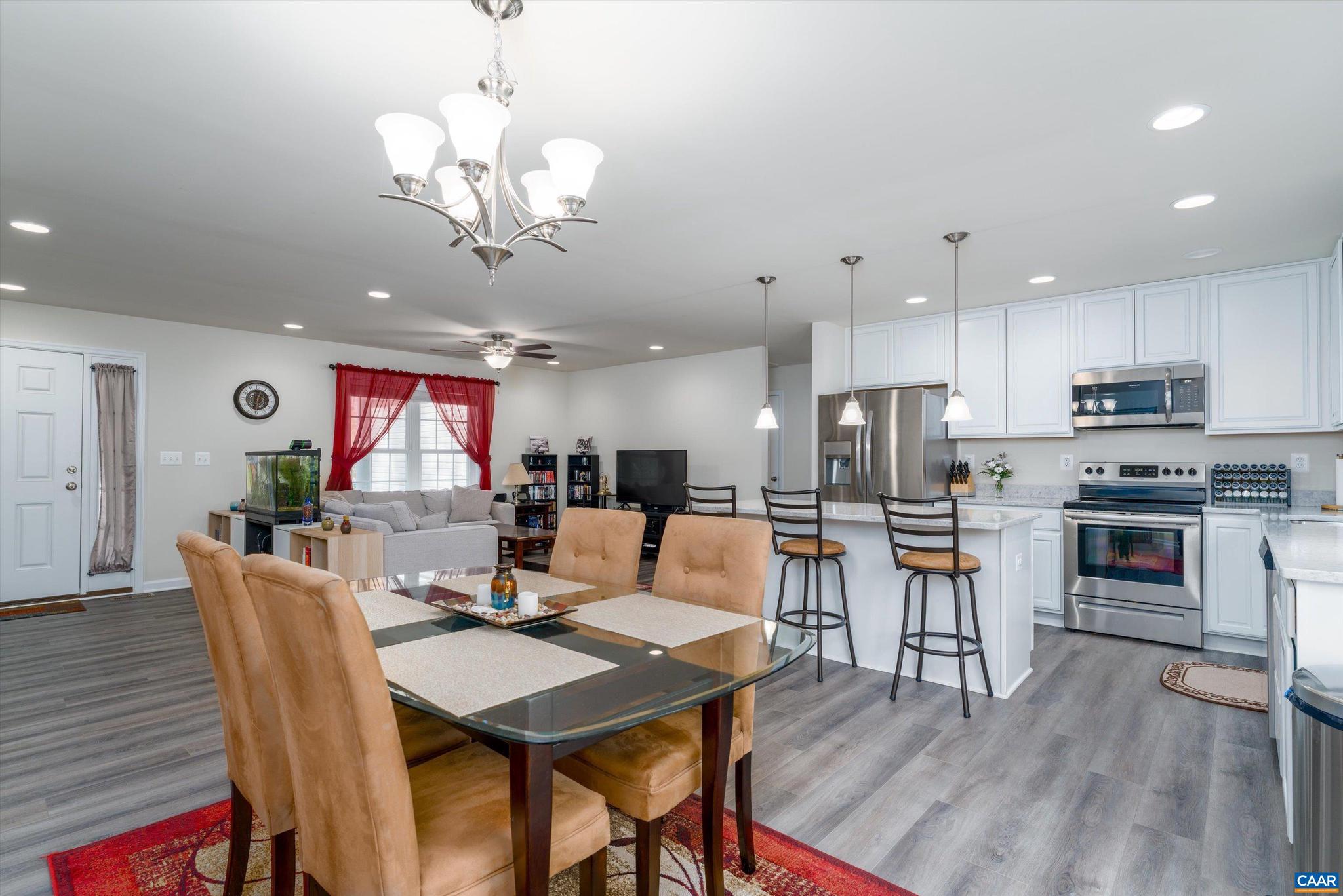 SHENANDOAH CROSSING - Residential