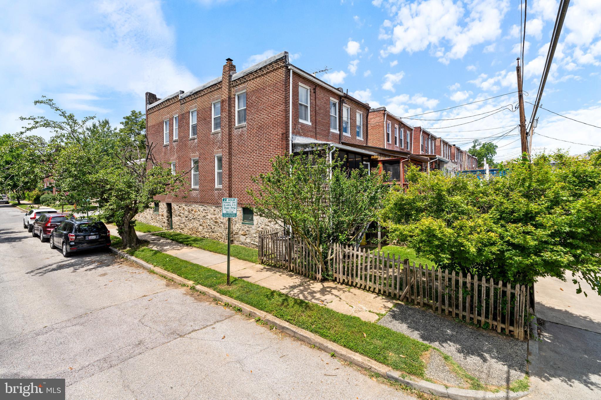 WYMAN PARK HAMPDEN - Residential