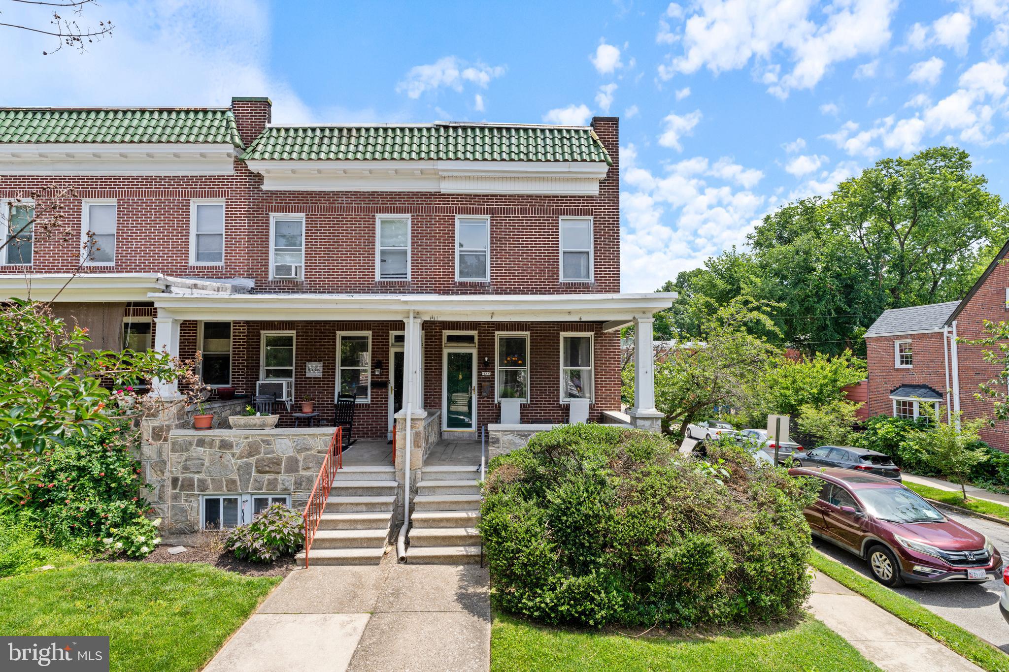 WYMAN PARK HAMPDEN - Residential