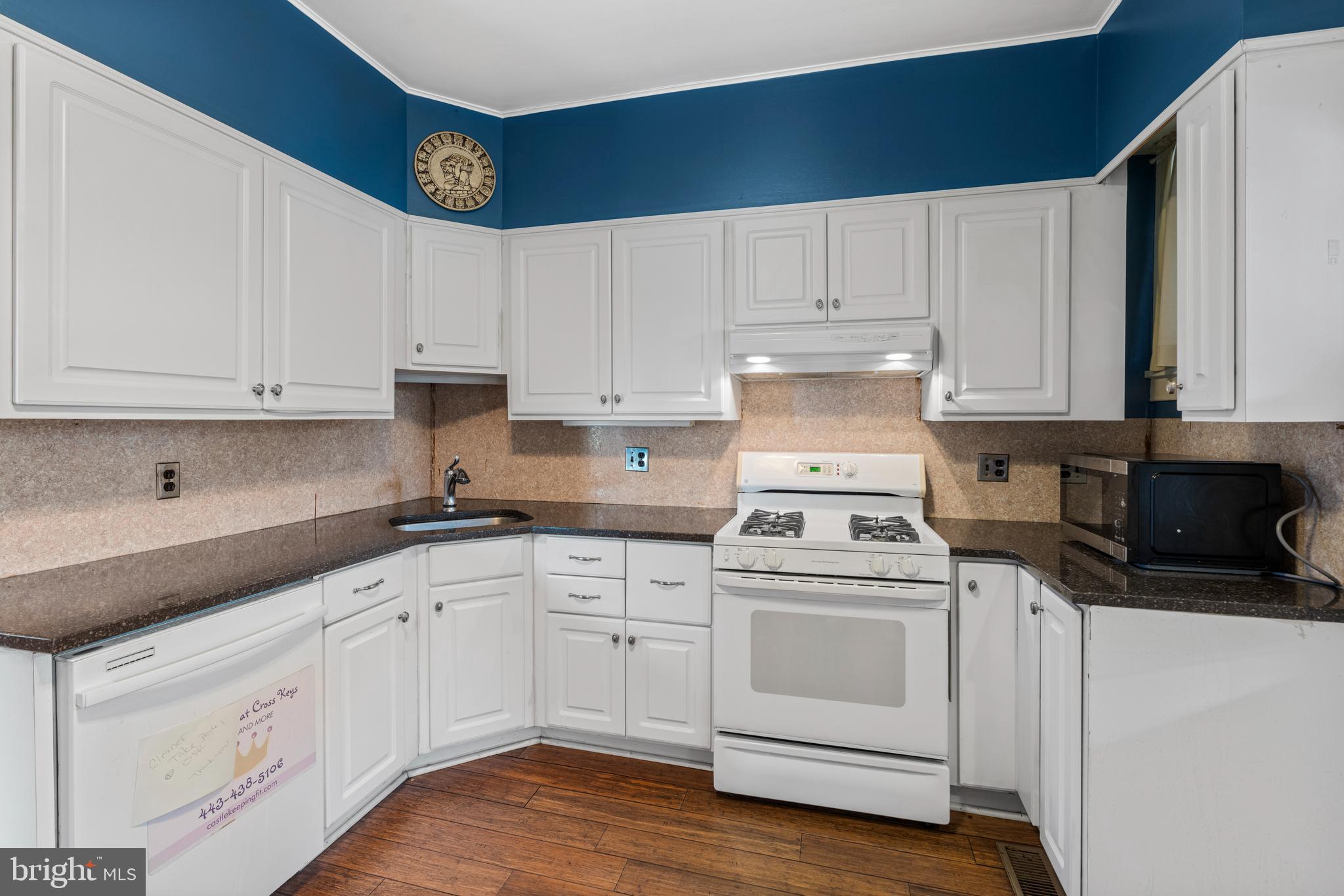 WYMAN PARK HAMPDEN - Residential