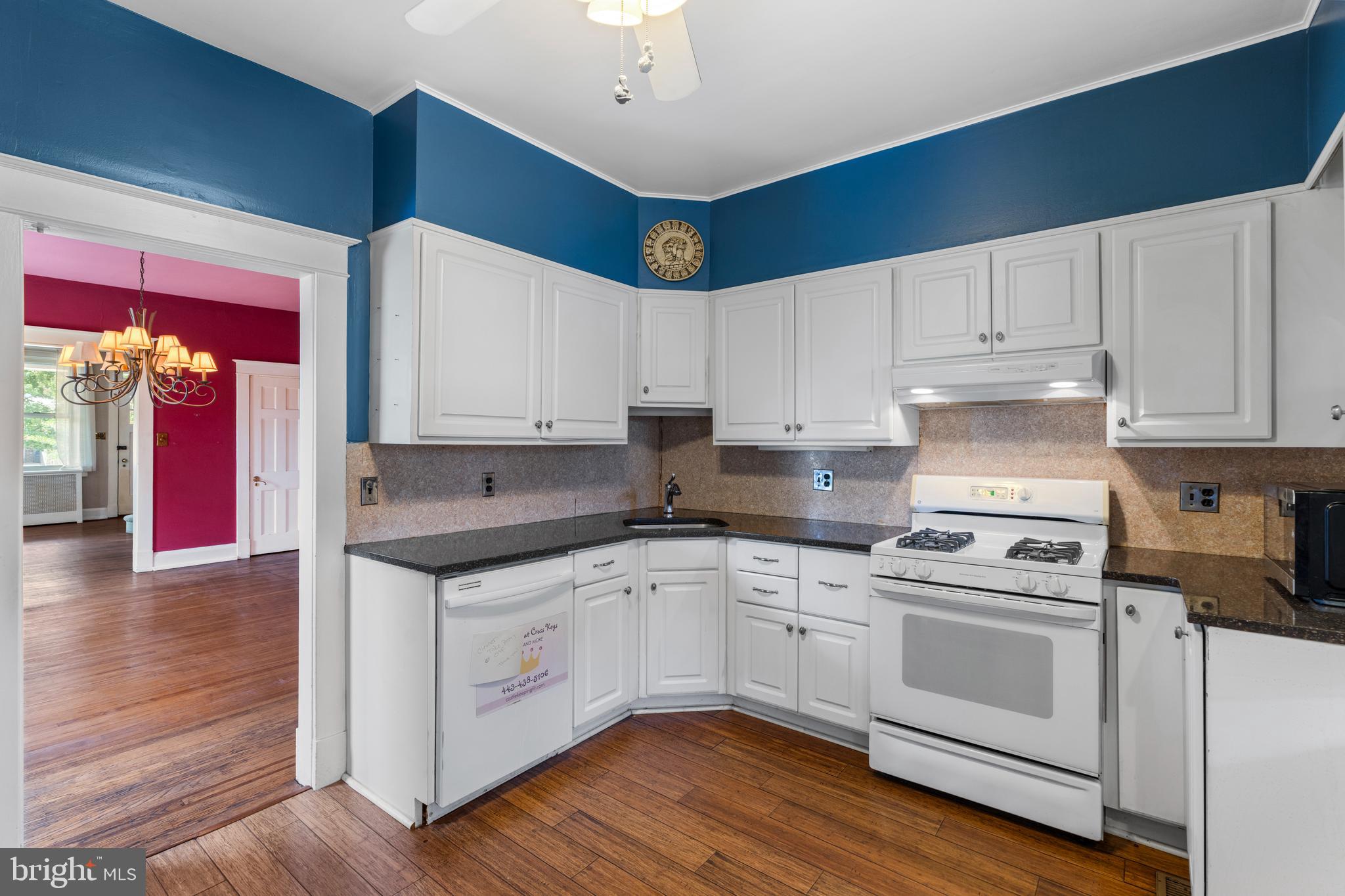 WYMAN PARK HAMPDEN - Residential