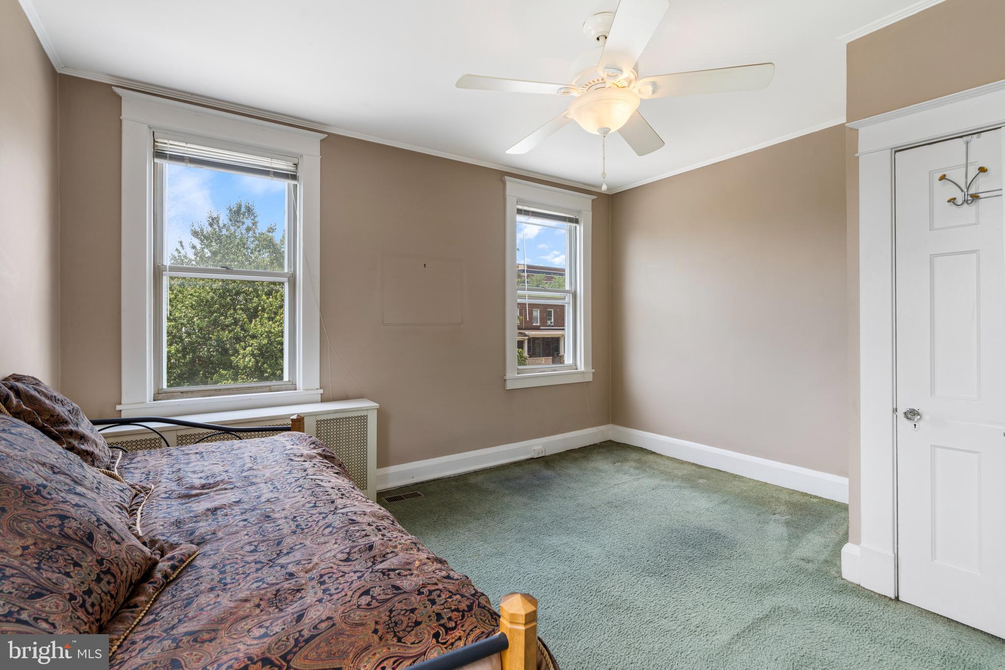 WYMAN PARK HAMPDEN - Residential