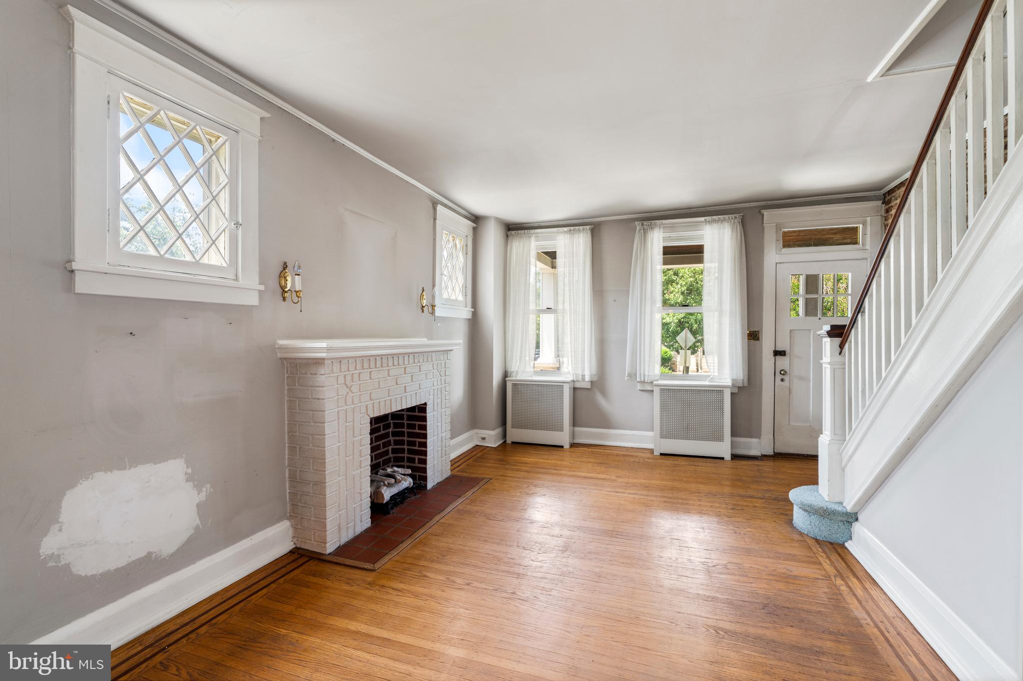 WYMAN PARK HAMPDEN - Residential