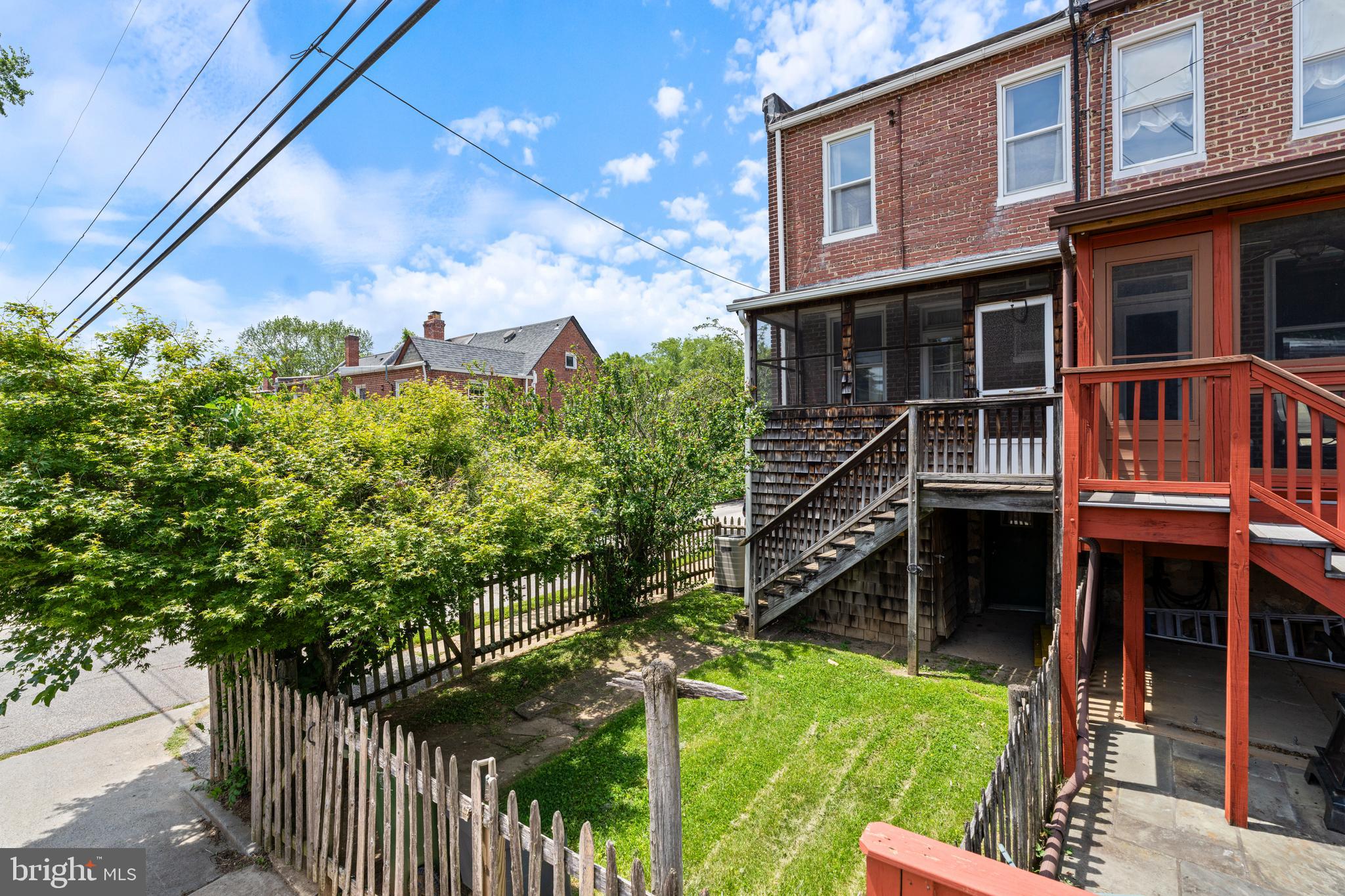 WYMAN PARK HAMPDEN - Residential