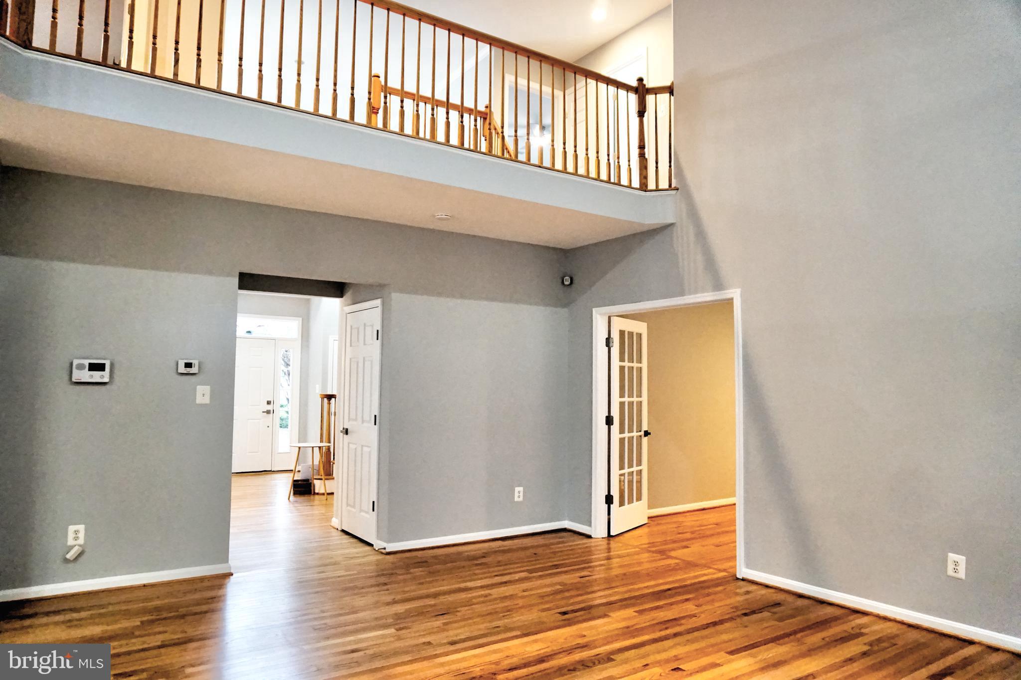SOUTH RIDING - Residential
