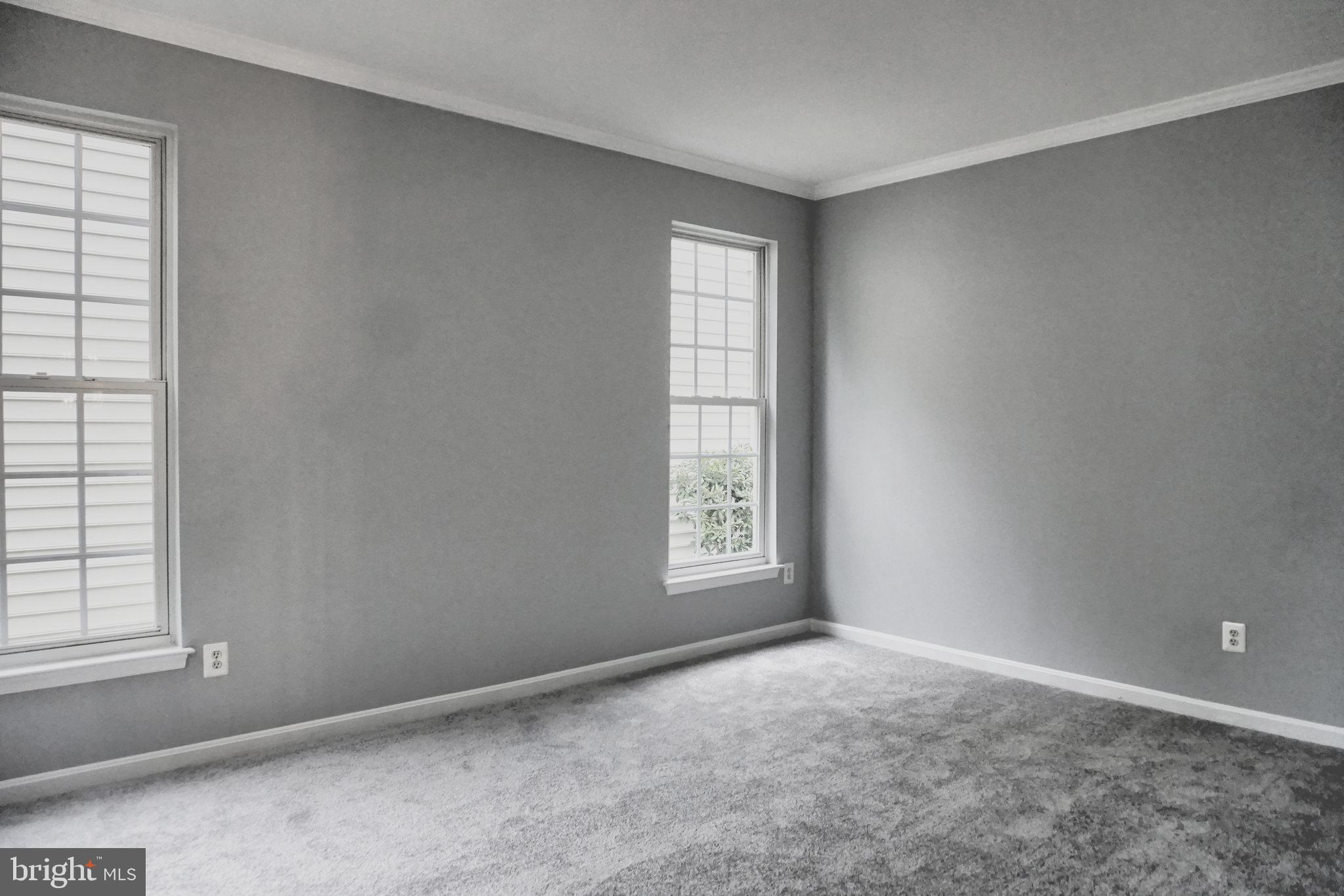 SOUTH RIDING - Residential