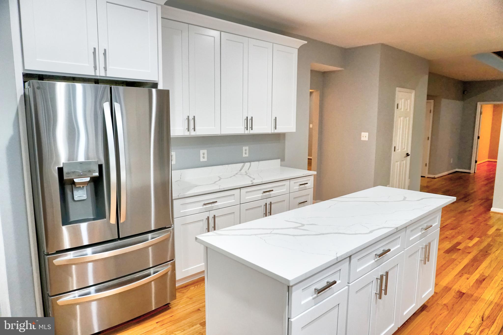 SOUTH RIDING - Residential