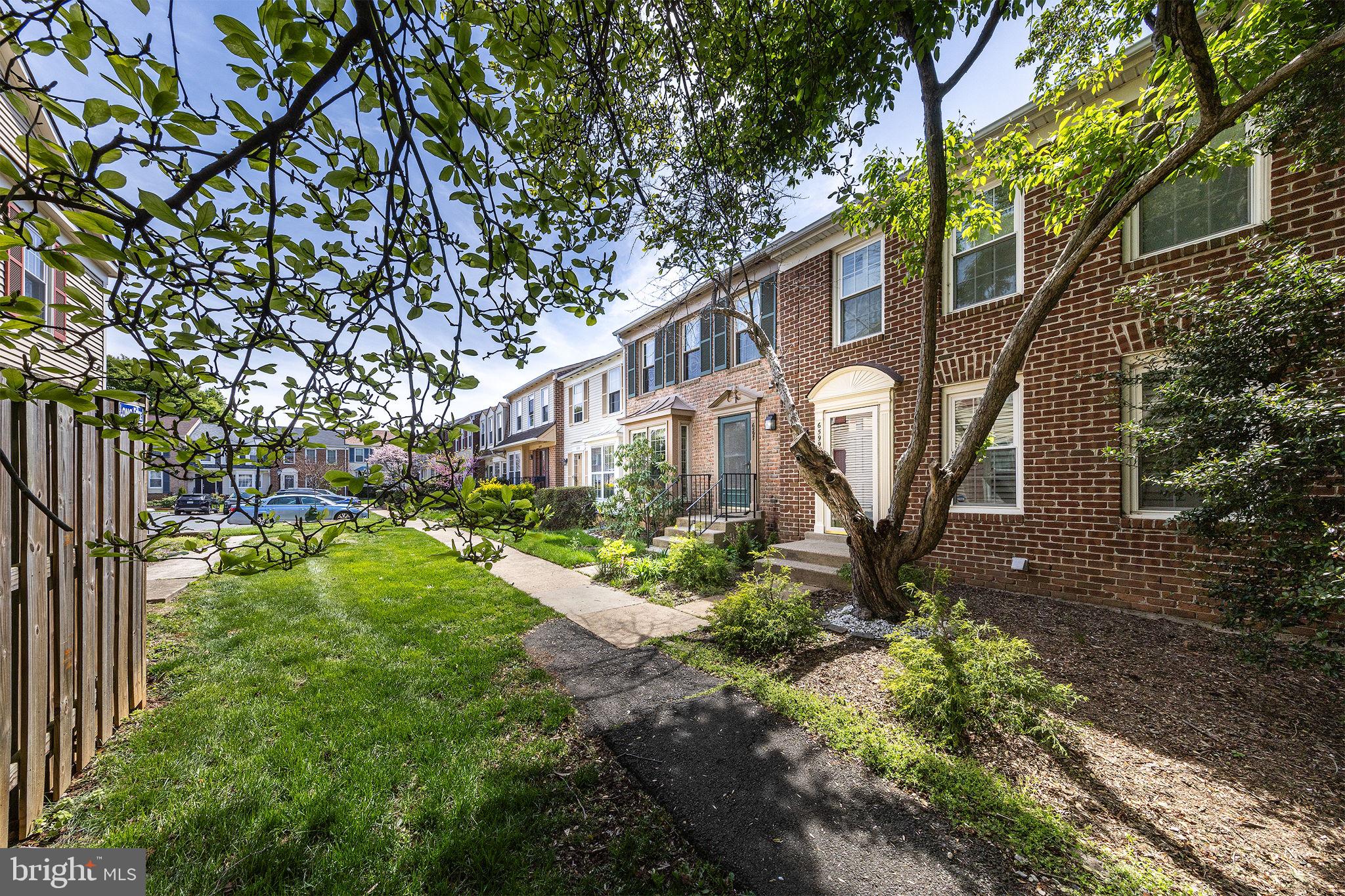 PINECREST - Residential Lease