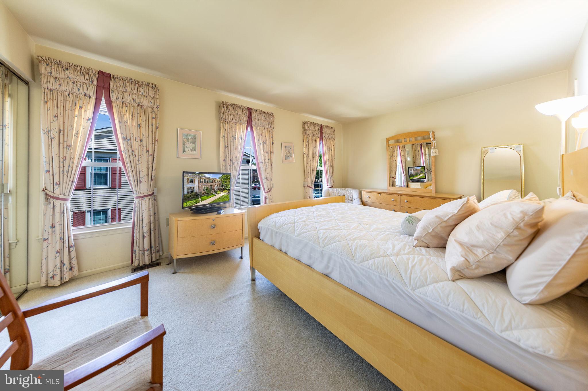 PINECREST - Residential Lease