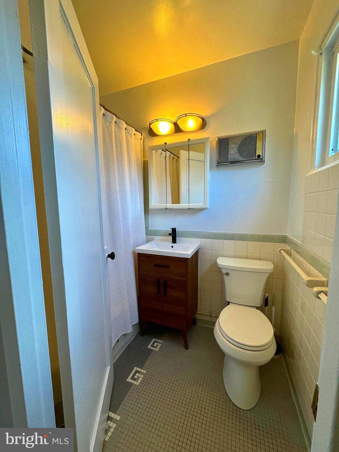 PARKFAIRFAX - Residential Lease