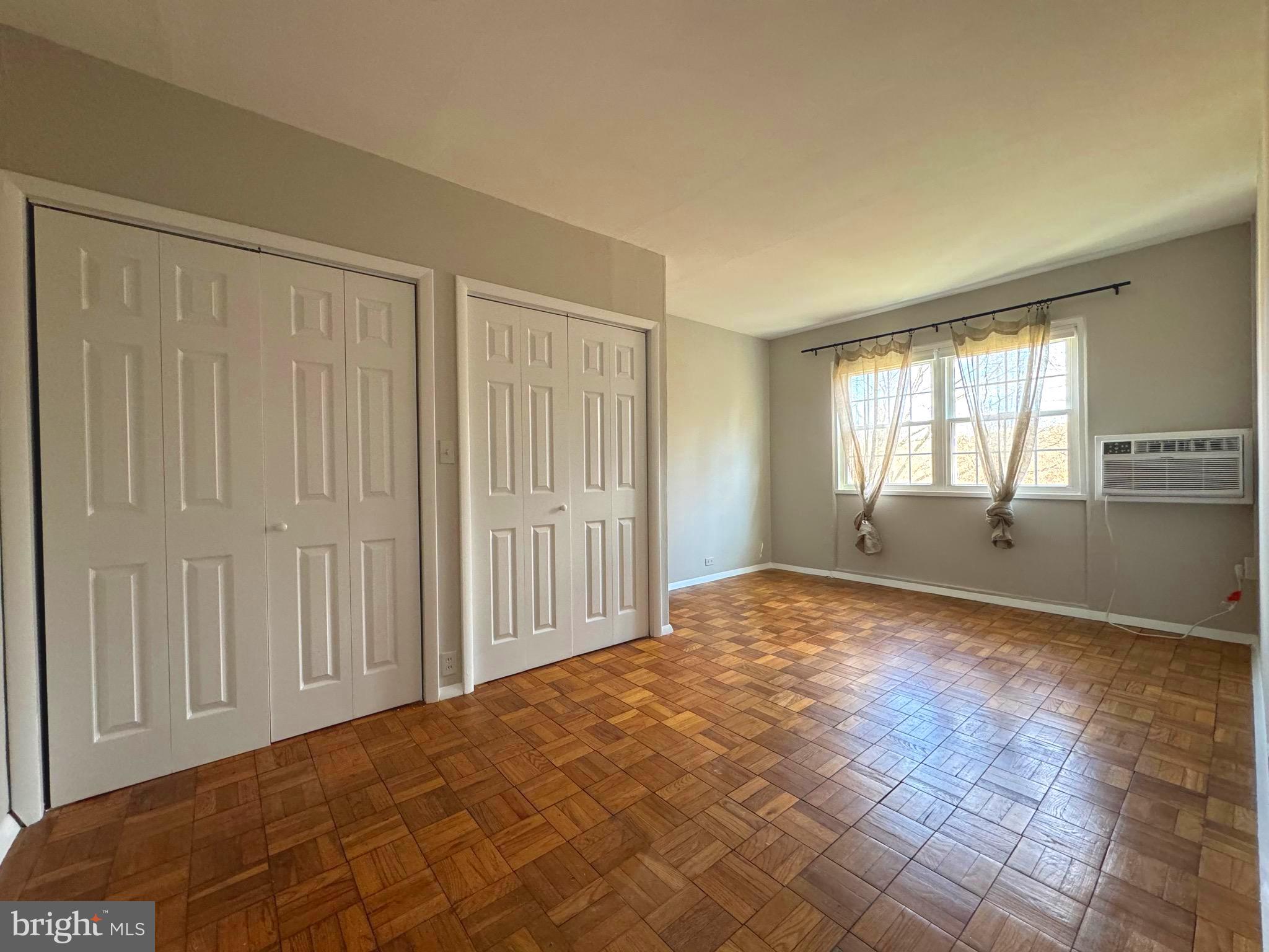 PARKFAIRFAX - Residential Lease