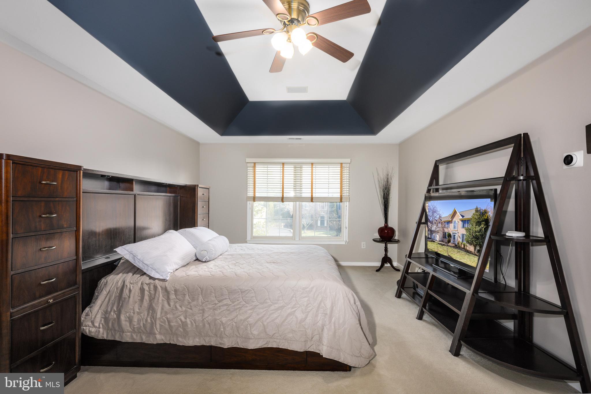 WILLOWS OF POTOMAC - Residential