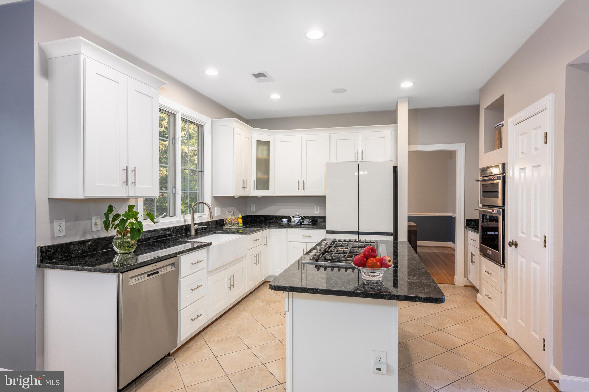 WILLOWS OF POTOMAC - Residential