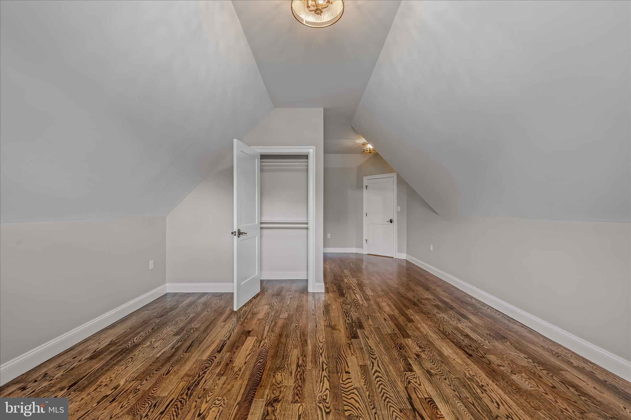 GREYSTONE ON THE OPEQUON - Residential