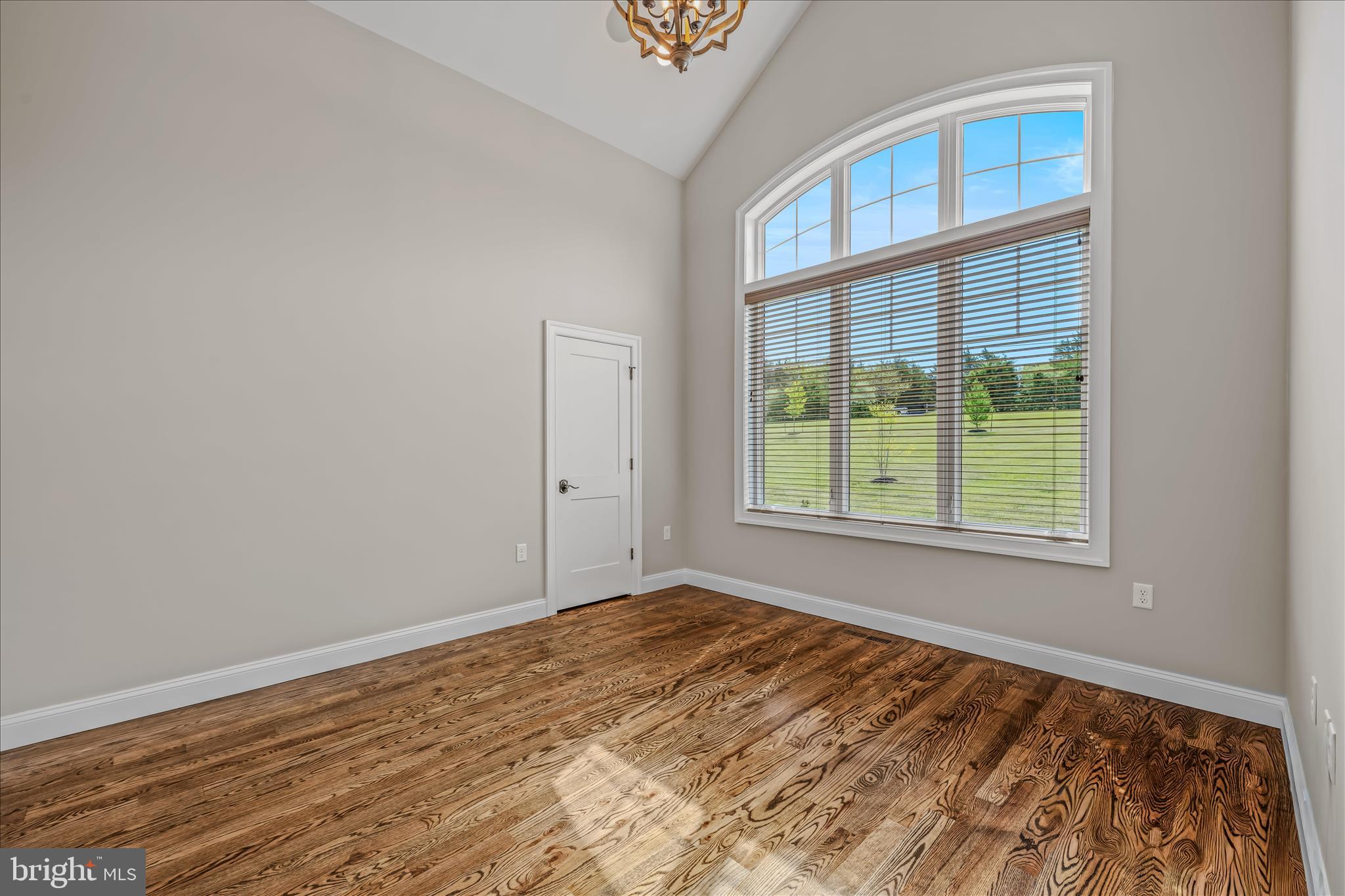 GREYSTONE ON THE OPEQUON - Residential
