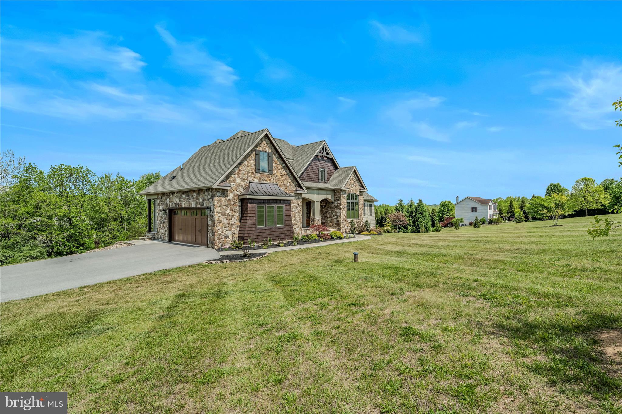 GREYSTONE ON THE OPEQUON - Residential
